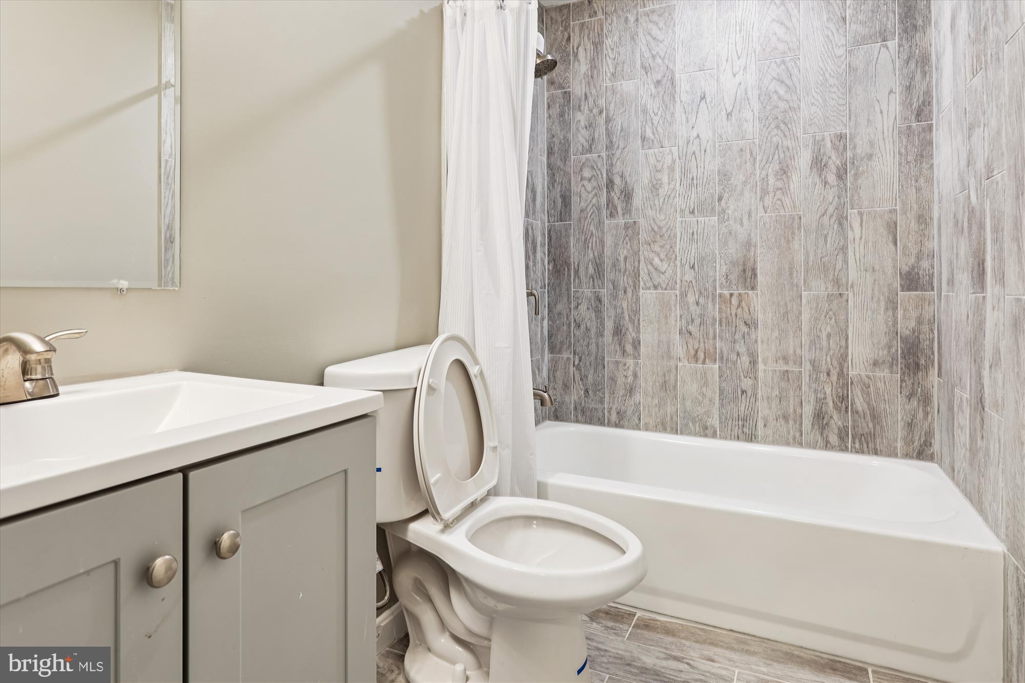 BROOKLYN - Residential