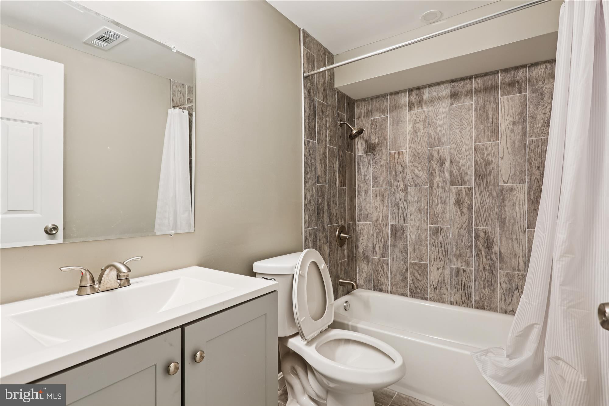 BROOKLYN - Residential