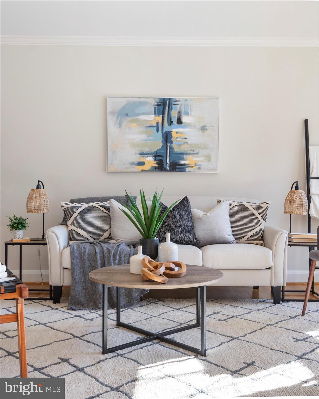 LOCH RAVEN MANOR - Residential