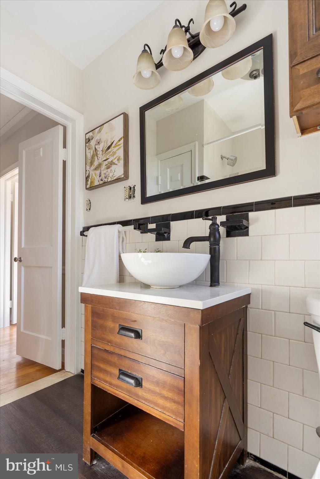 LOCH RAVEN MANOR - Residential