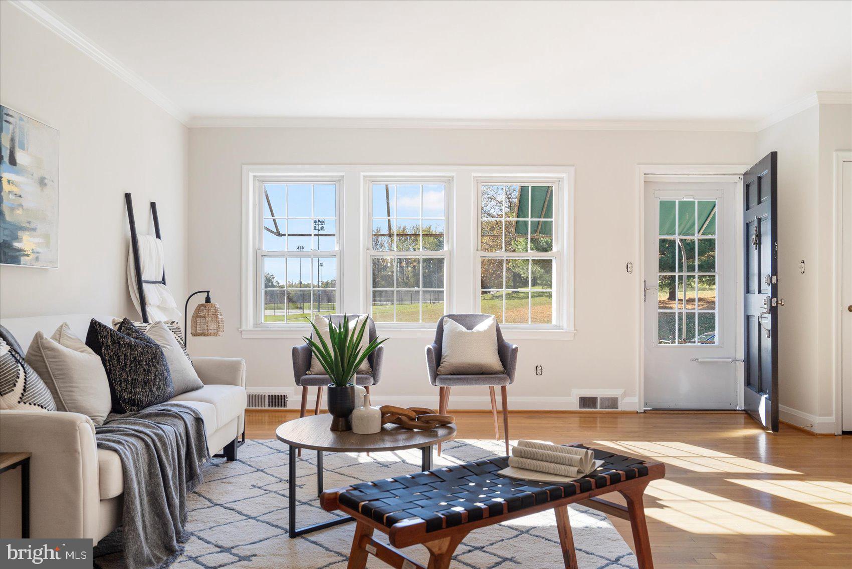 LOCH RAVEN MANOR - Residential