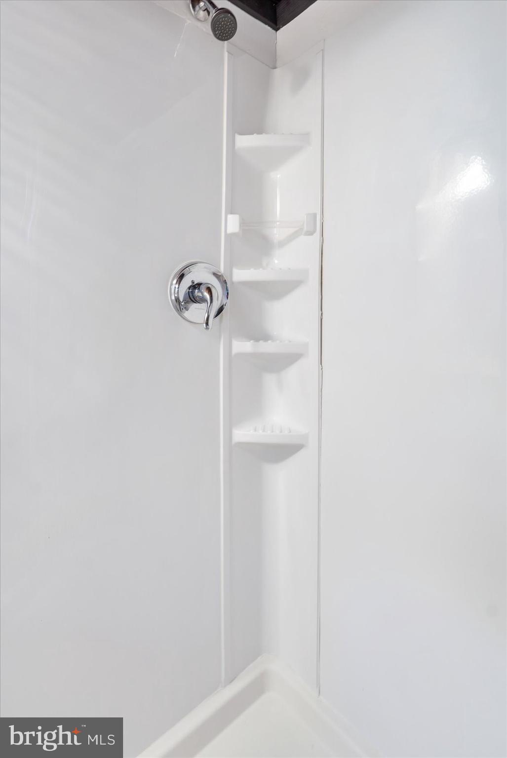 LOCH RAVEN MANOR - Residential