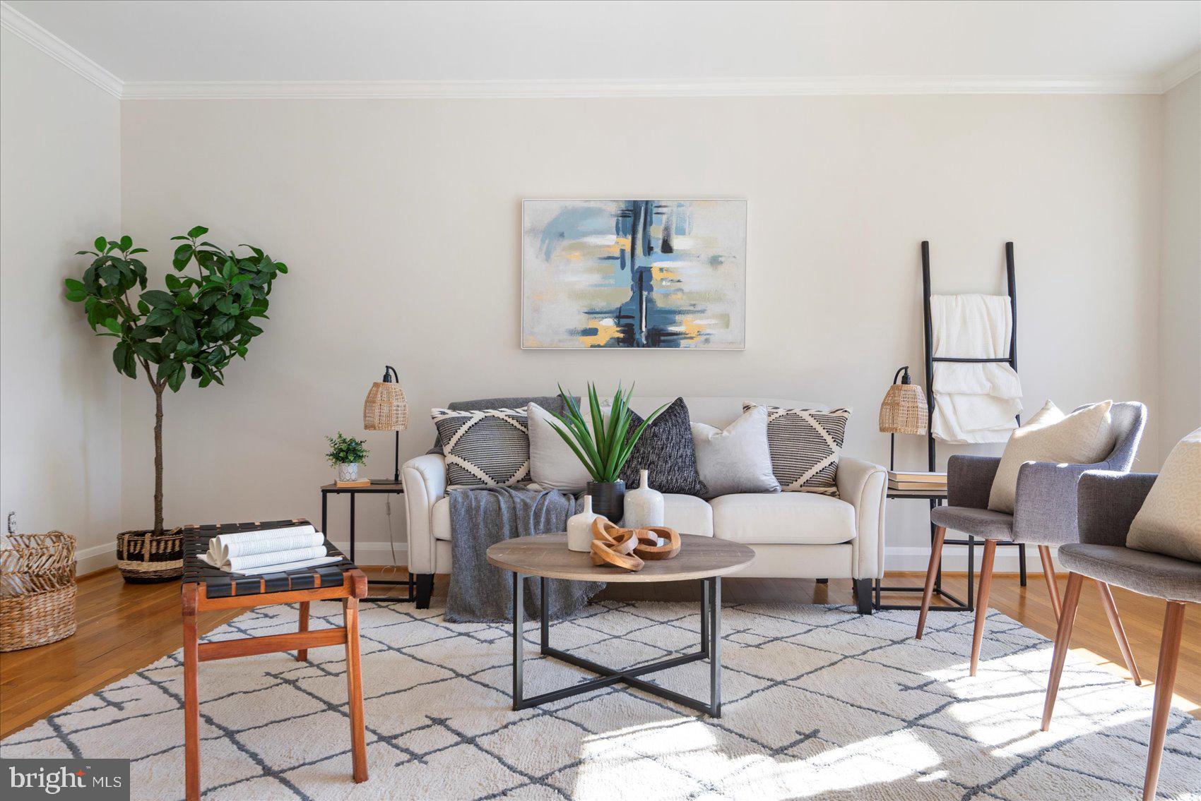 LOCH RAVEN MANOR - Residential