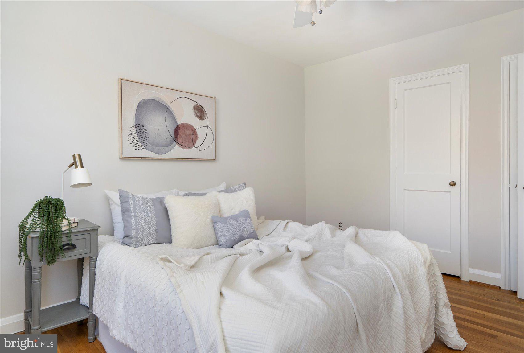 LOCH RAVEN MANOR - Residential