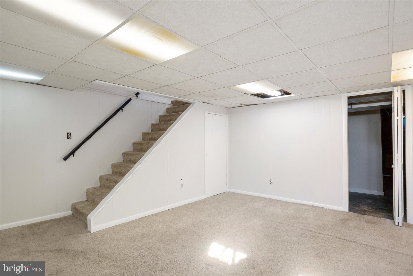 LOCH RAVEN MANOR - Residential