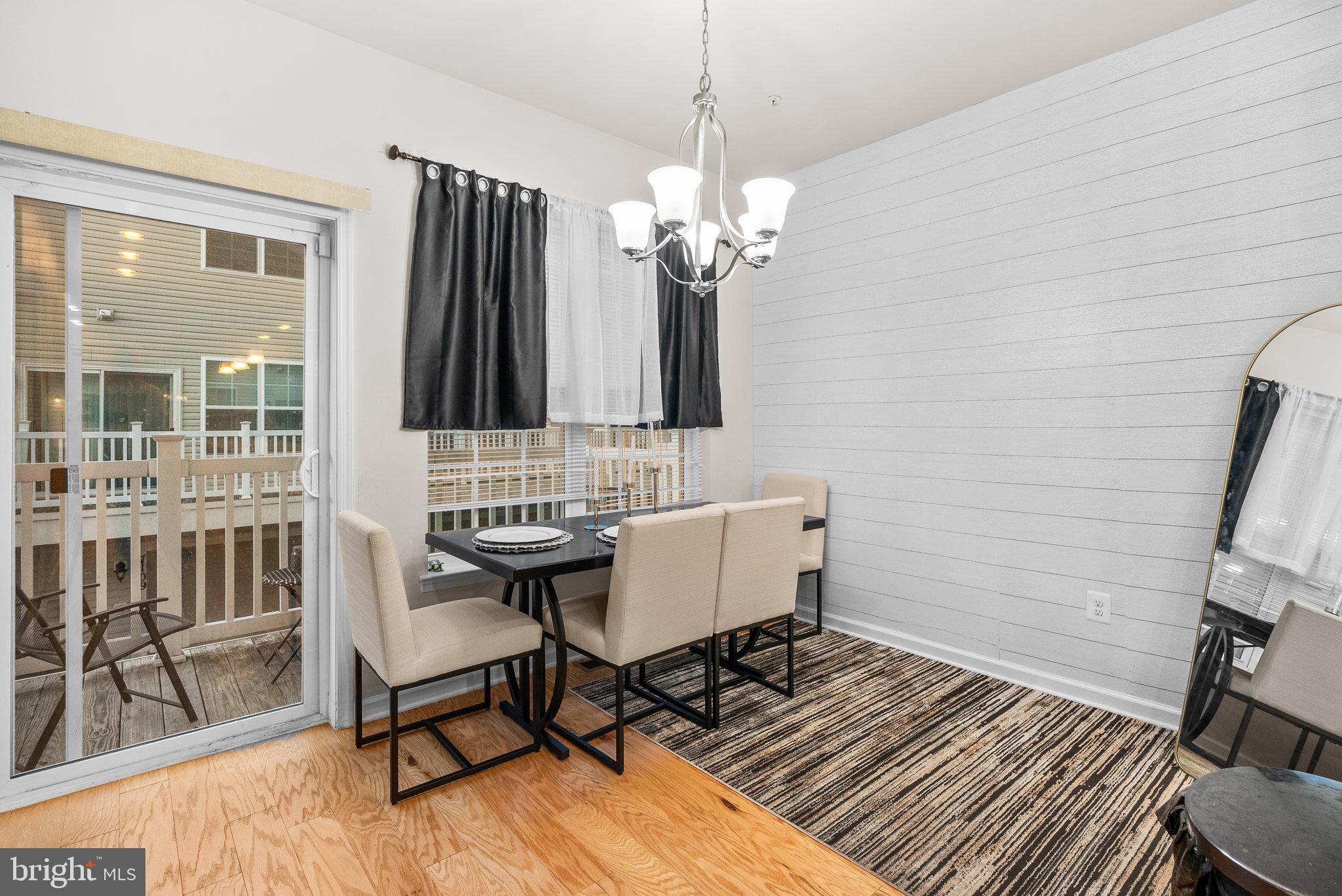 BRICK YARD STATION - Residential