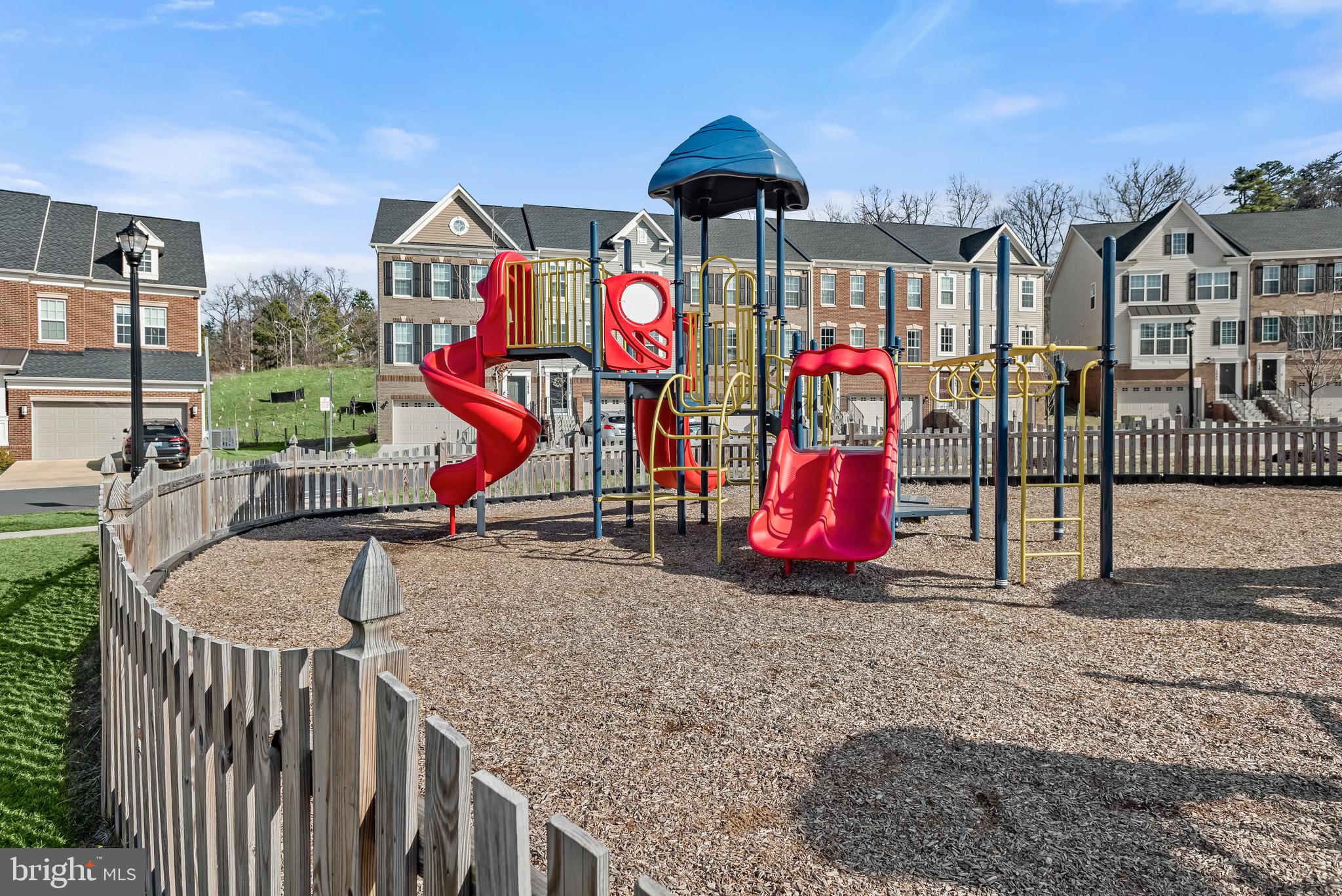 BRICK YARD STATION - Residential