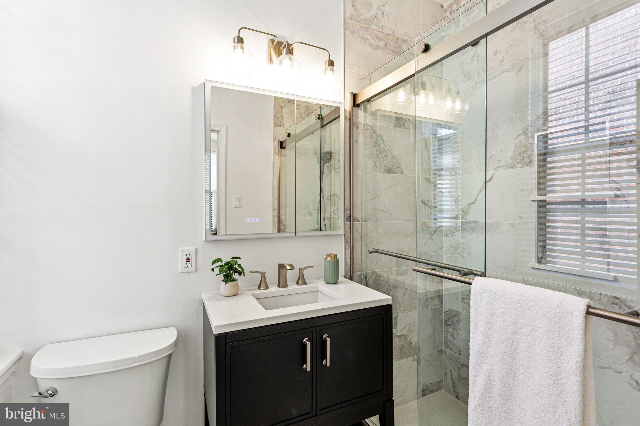 WASHINGTON SQ WEST - Residential