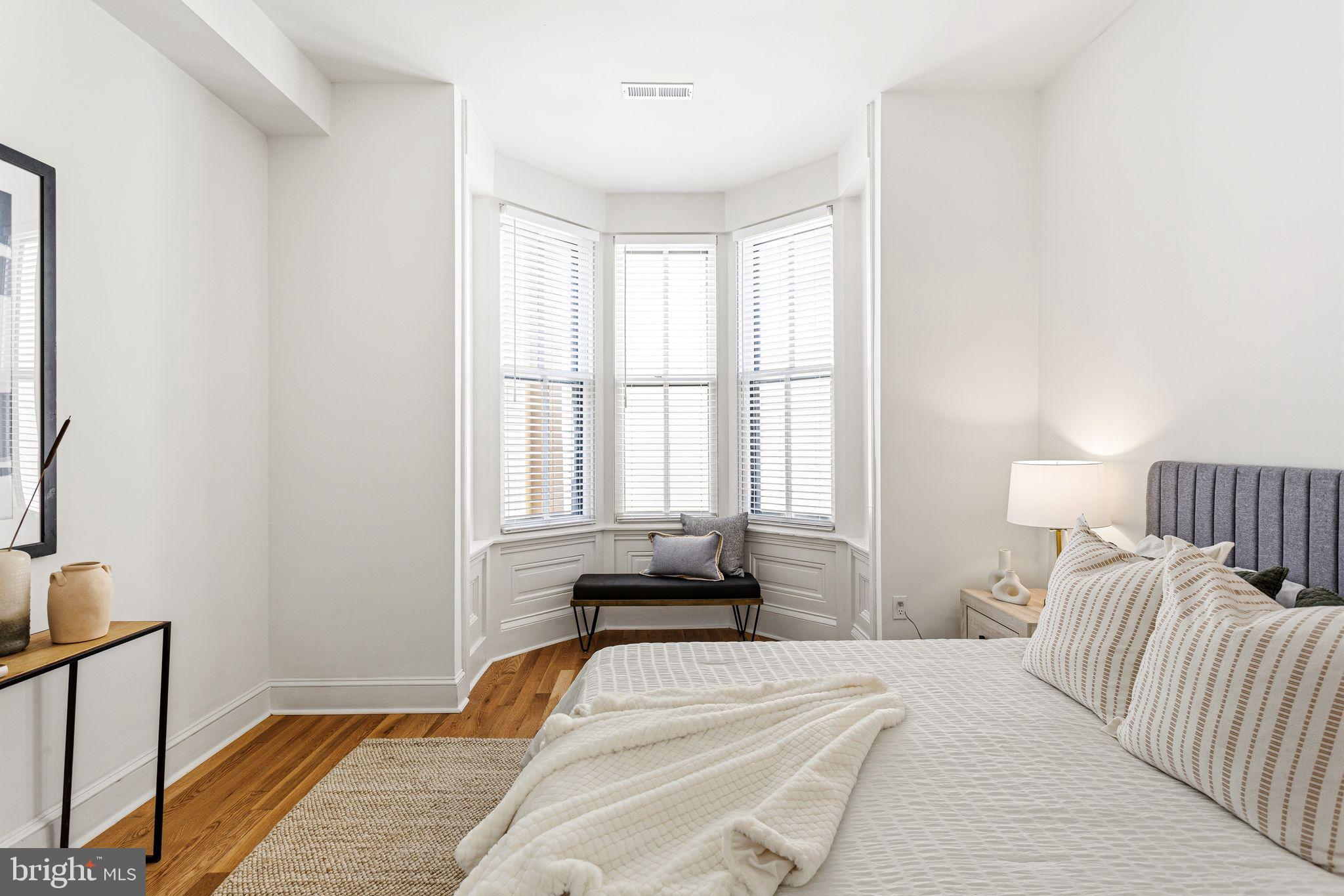 WASHINGTON SQ WEST - Residential