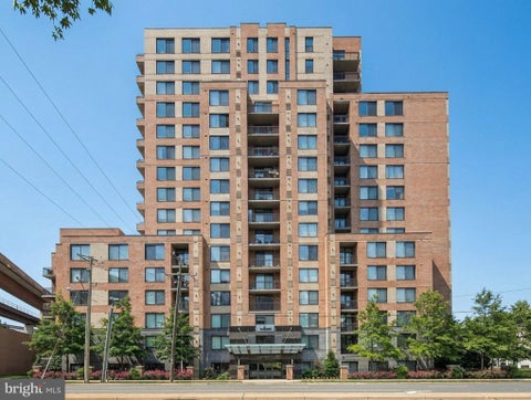 Photo of 2451 Midtown Avenue #1501, ALEXANDRIA, VA 22303 (MLS # VAFX2341248)