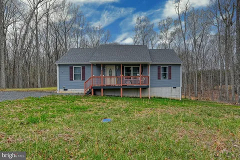 1017 Chestnut Avenue, Mineral, VA MLS: VALA2007610