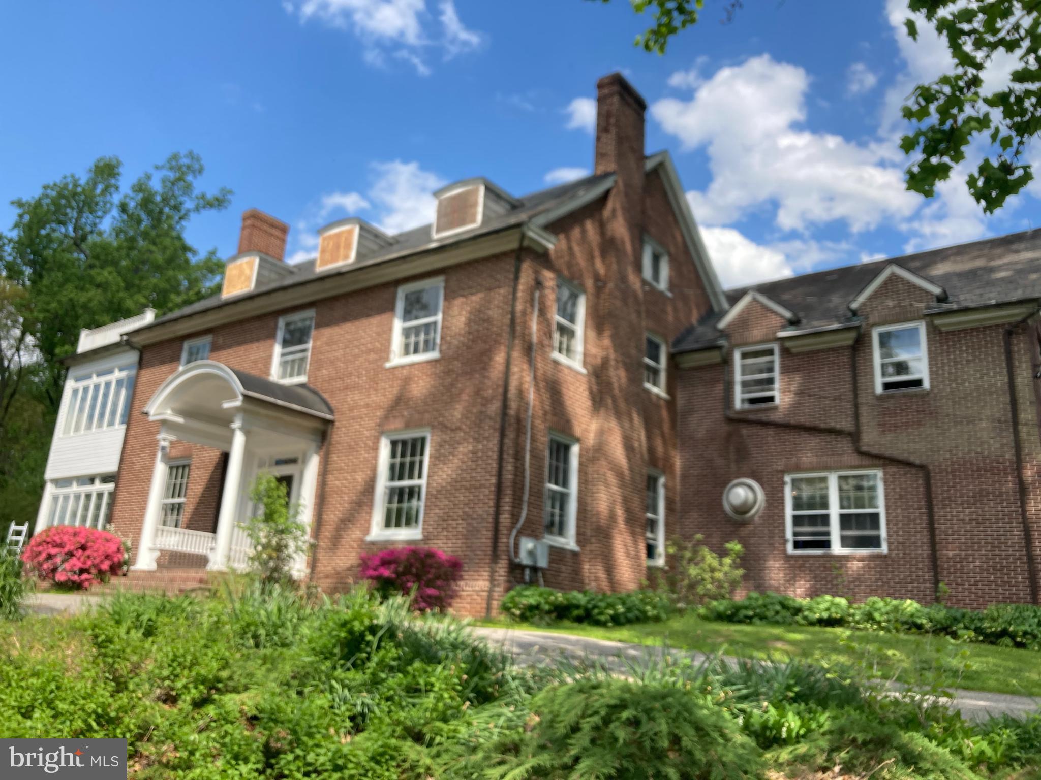 GLEN ARM - Residential