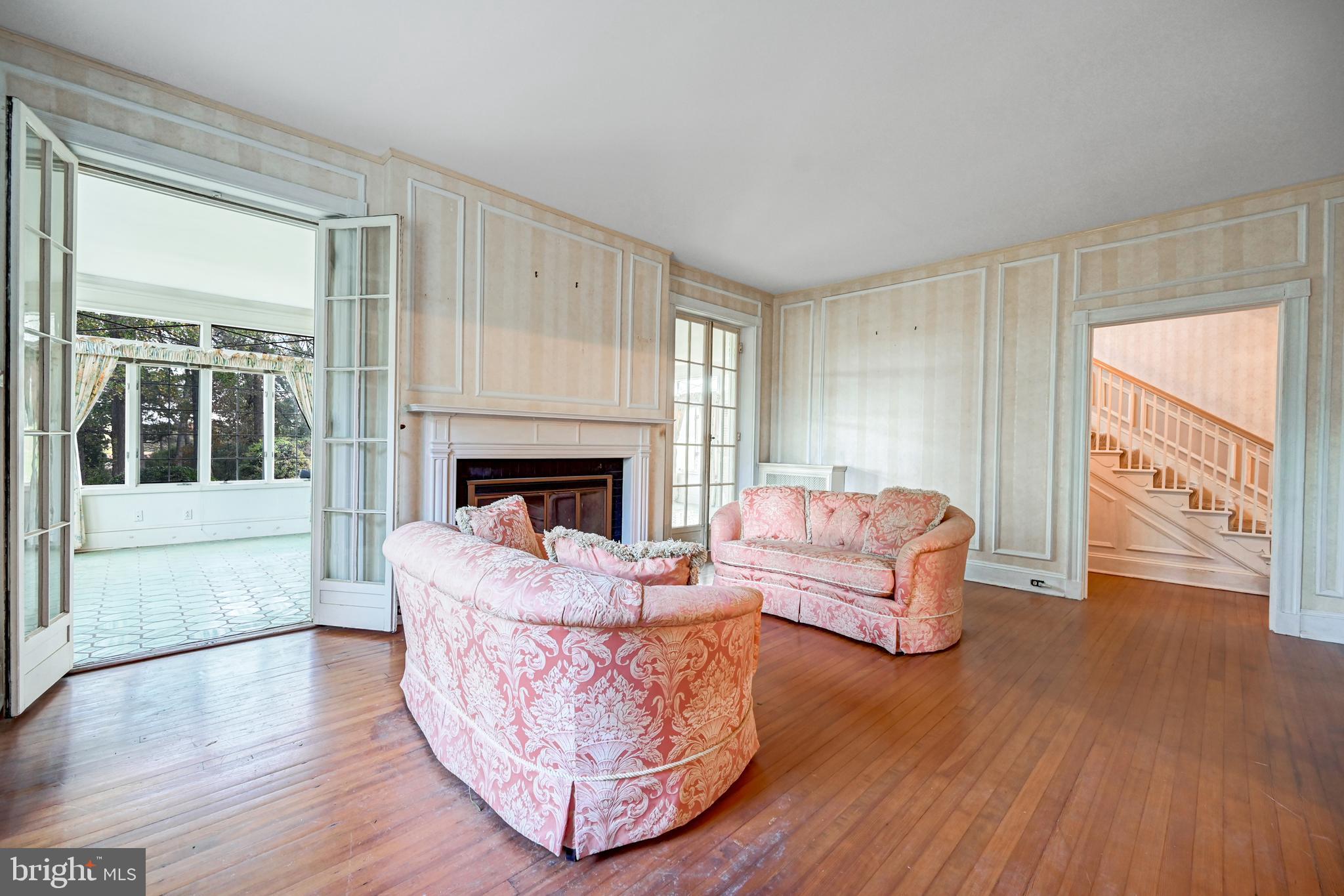 GLEN ARM - Residential