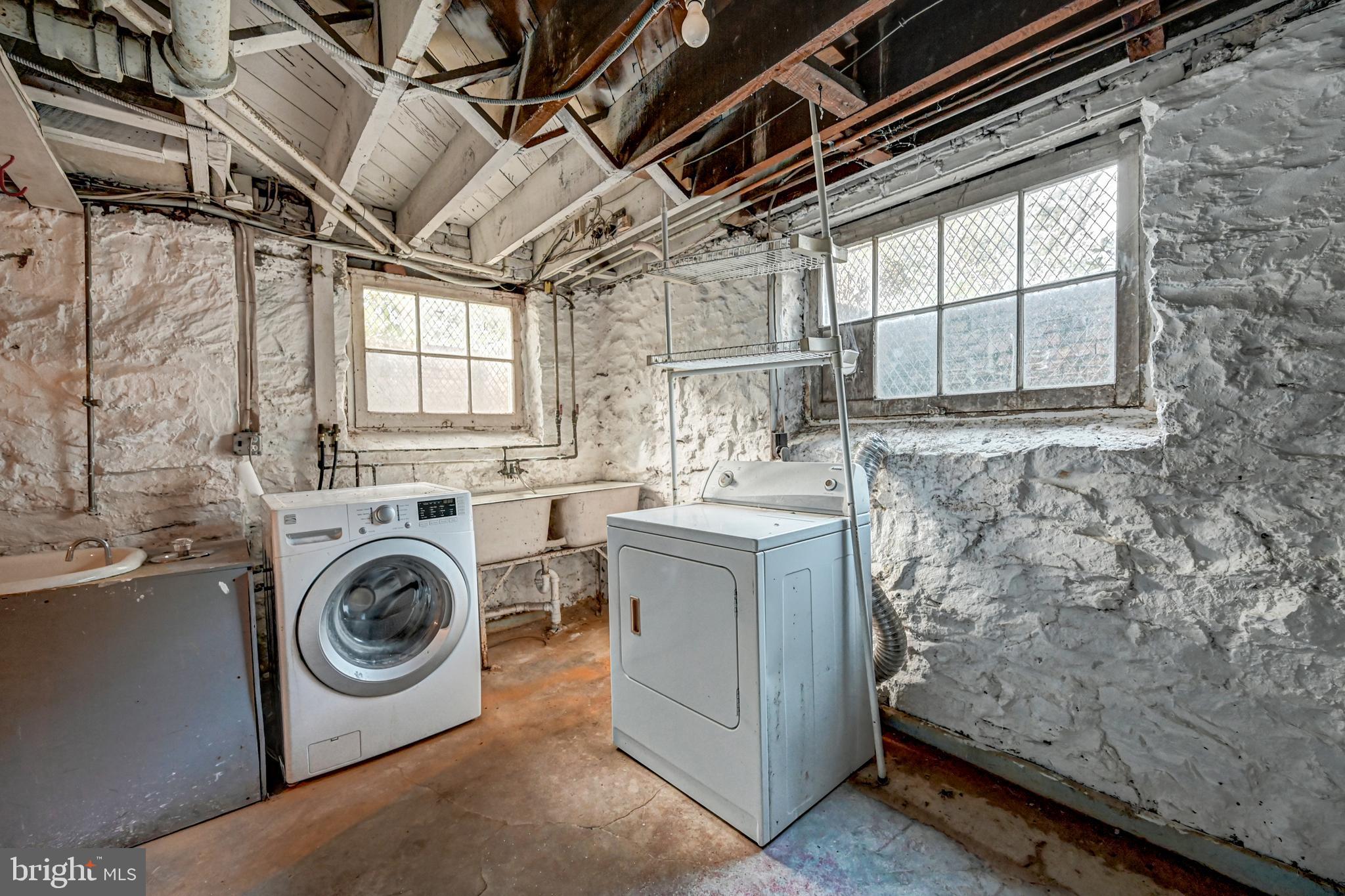 GLEN ARM - Residential