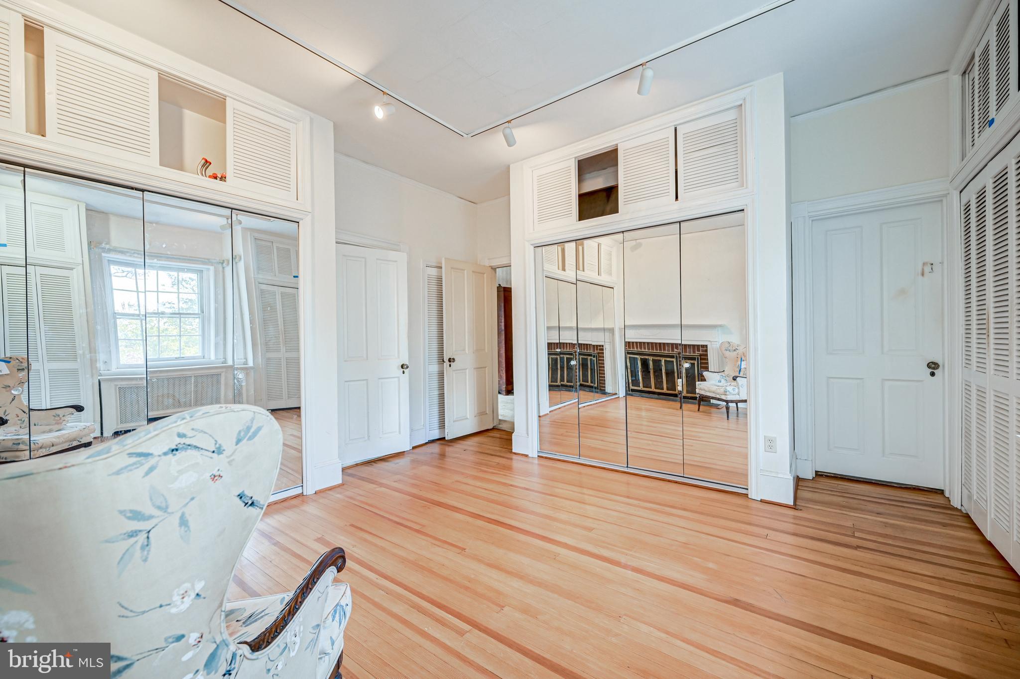 GLEN ARM - Residential