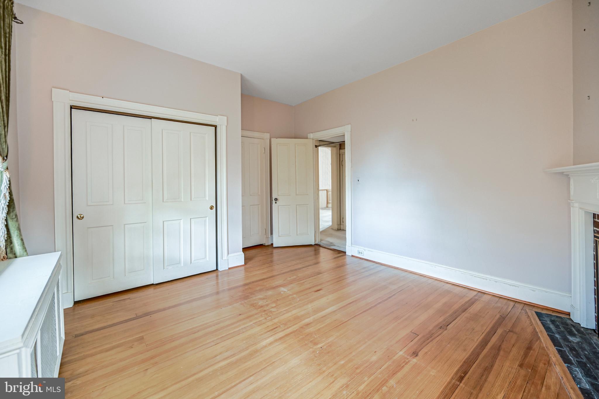 GLEN ARM - Residential