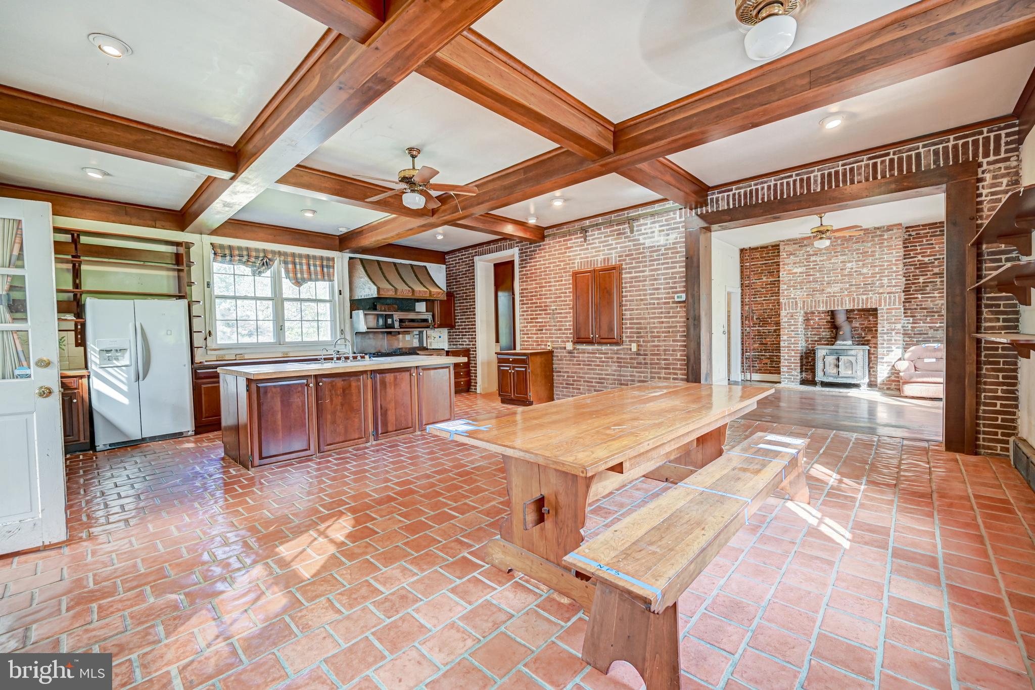 GLEN ARM - Residential