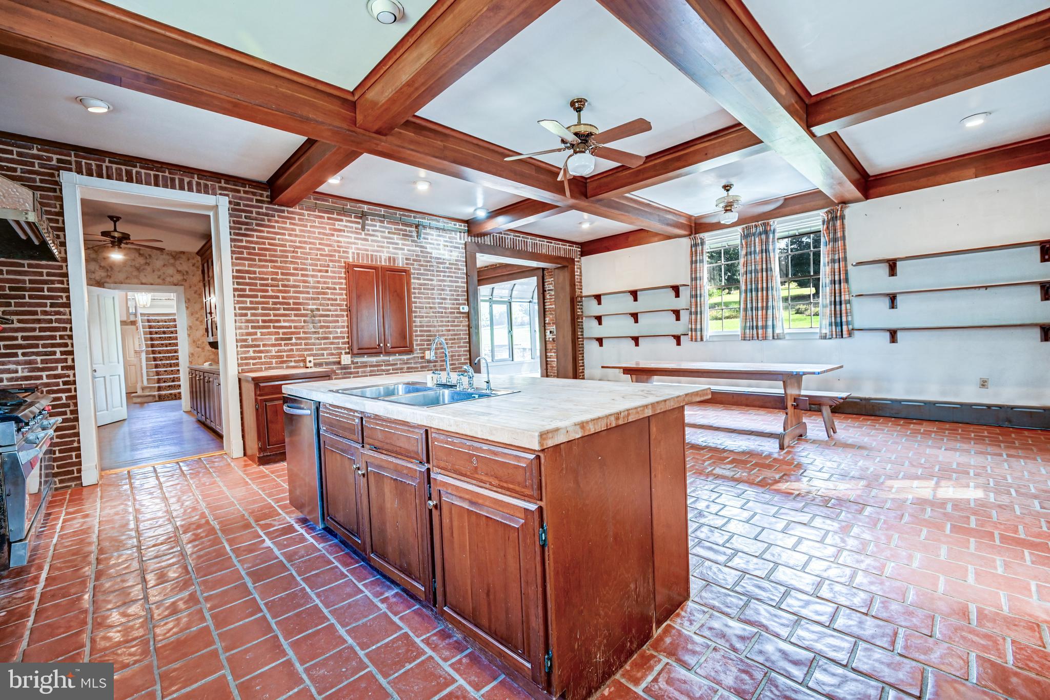 GLEN ARM - Residential