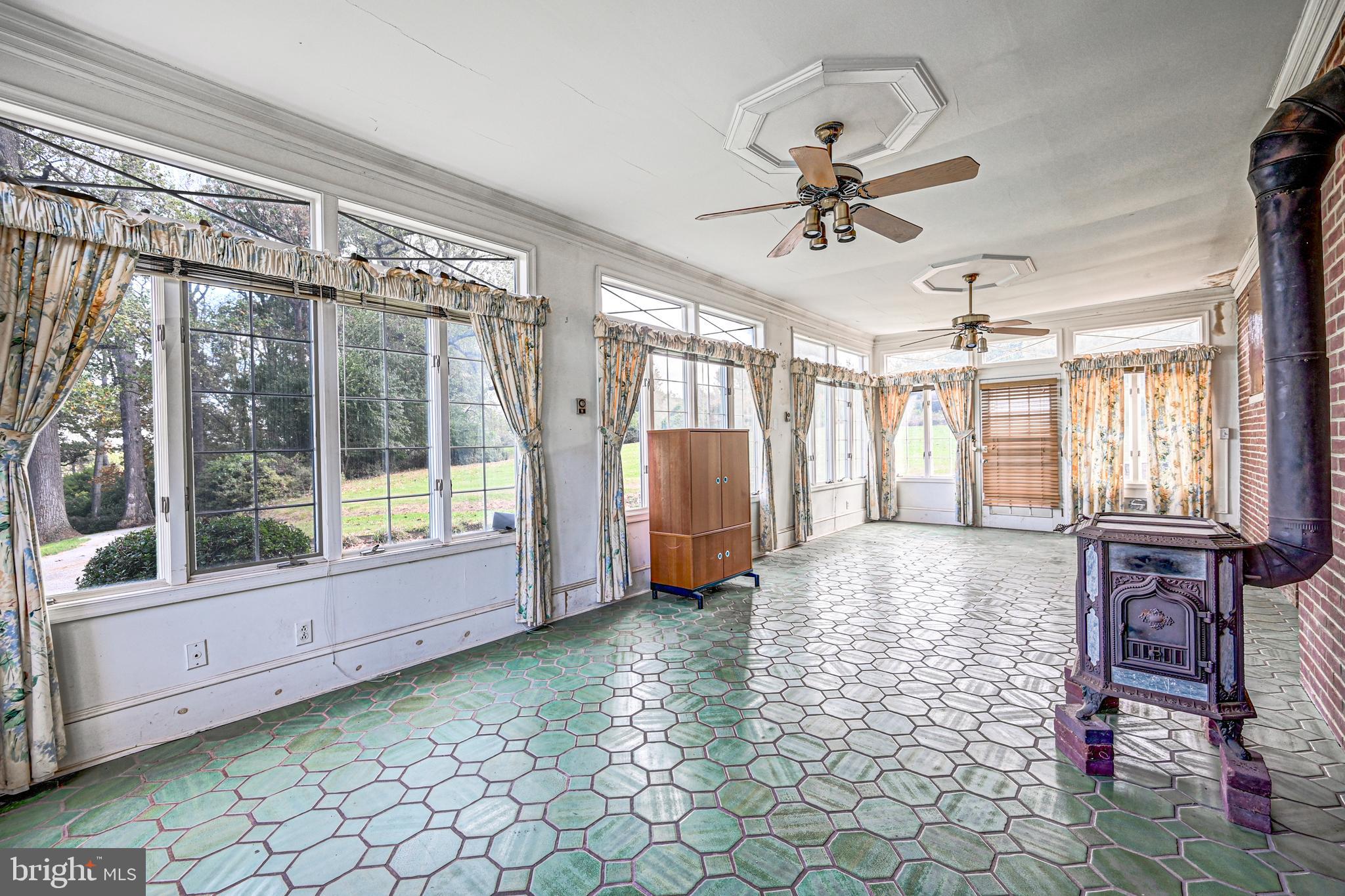 GLEN ARM - Residential