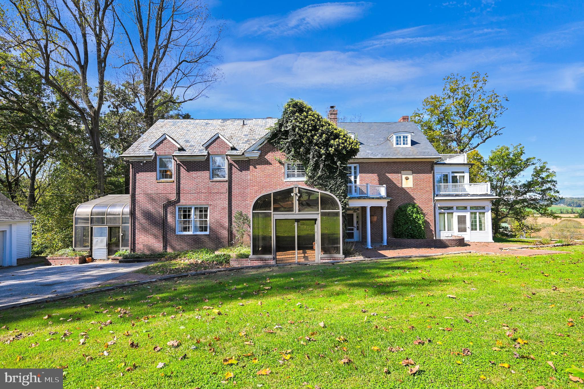 GLEN ARM - Residential