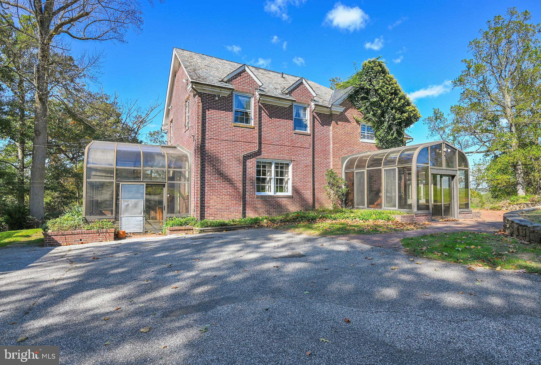 GLEN ARM - Residential