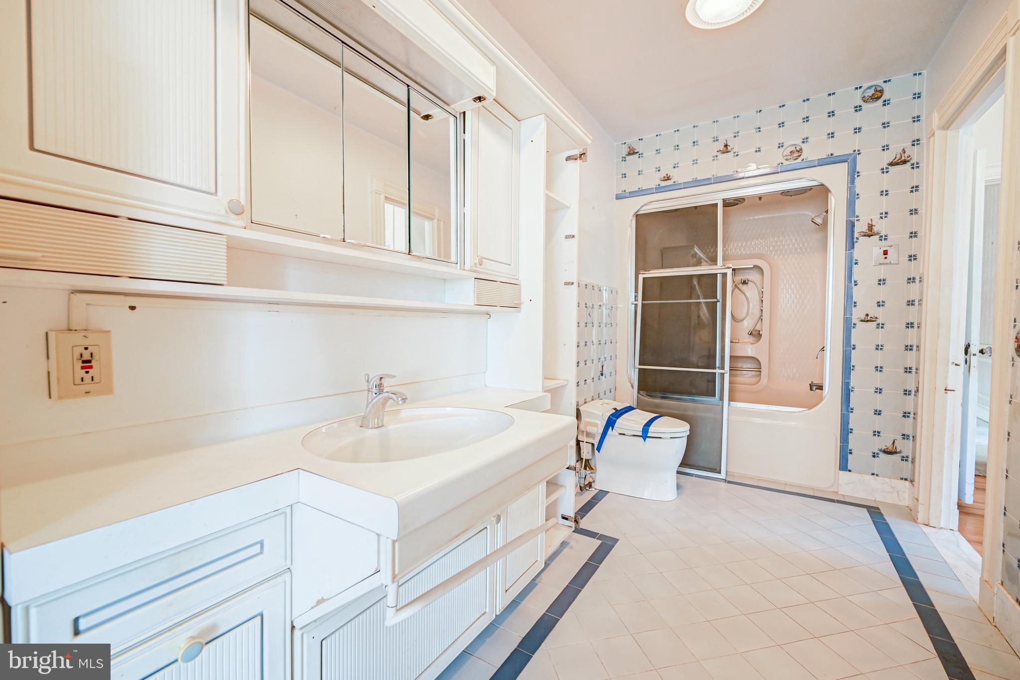 GLEN ARM - Residential