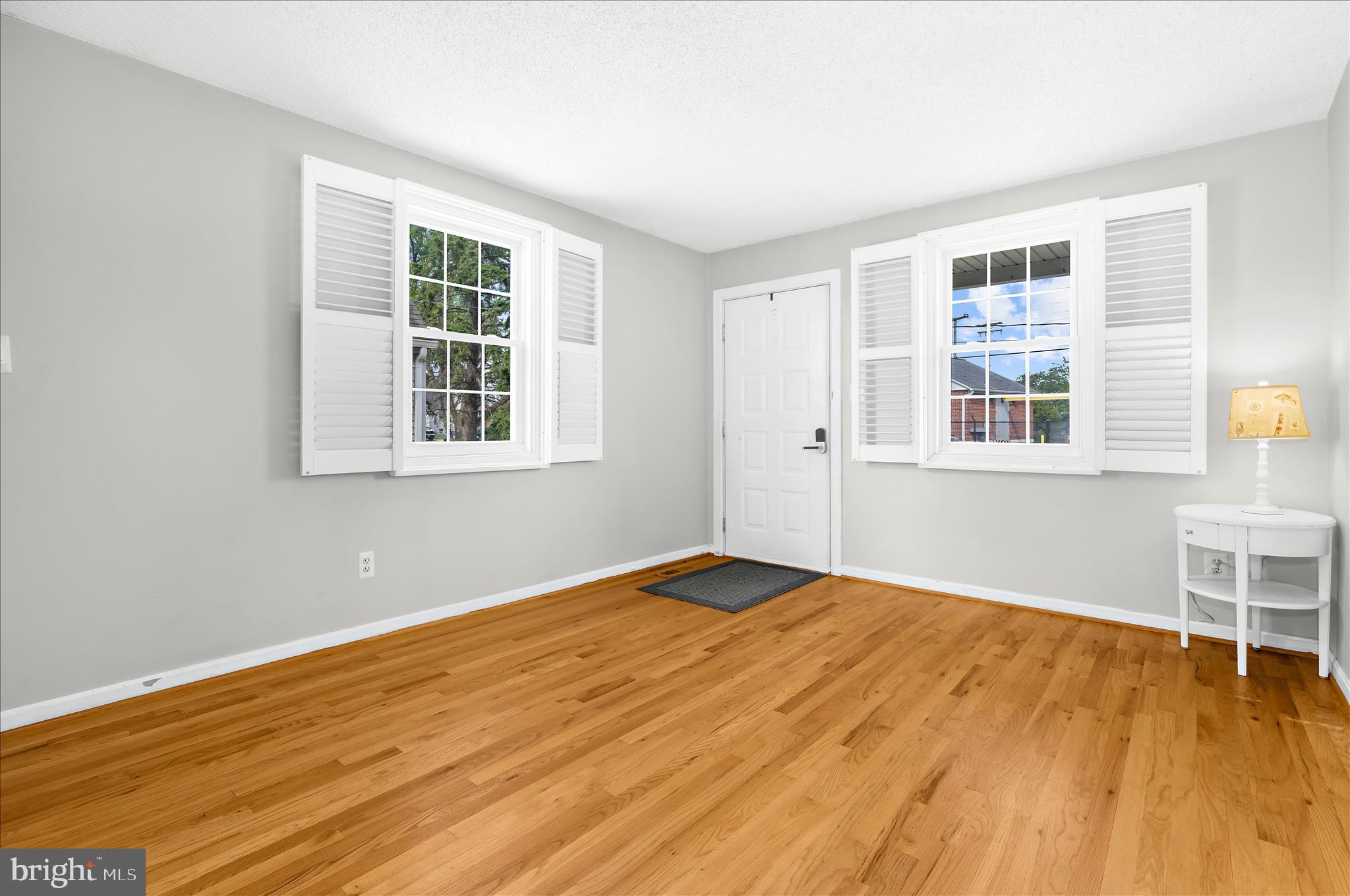 LYNCH POINT - Residential