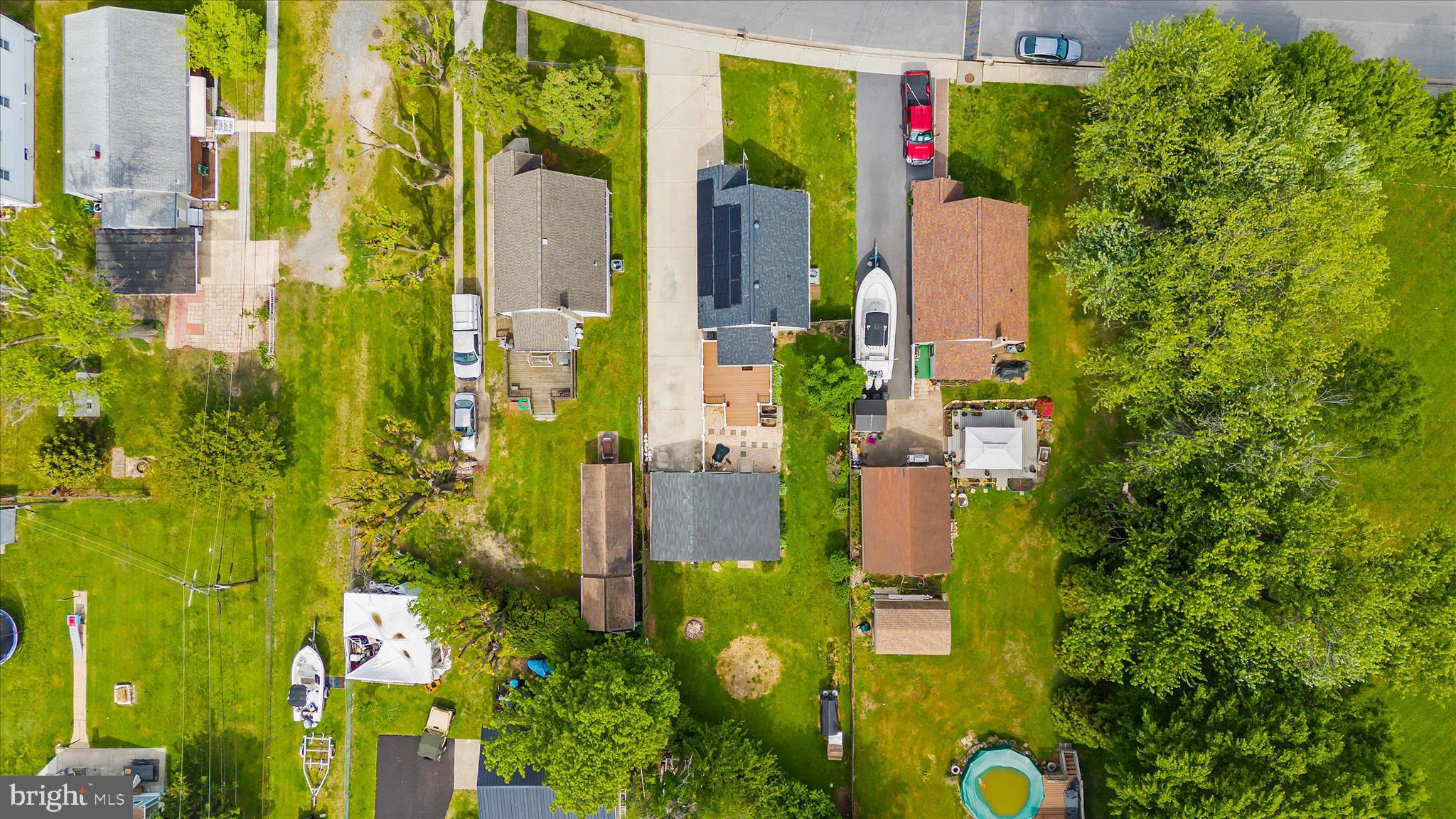 LYNCH POINT - Residential