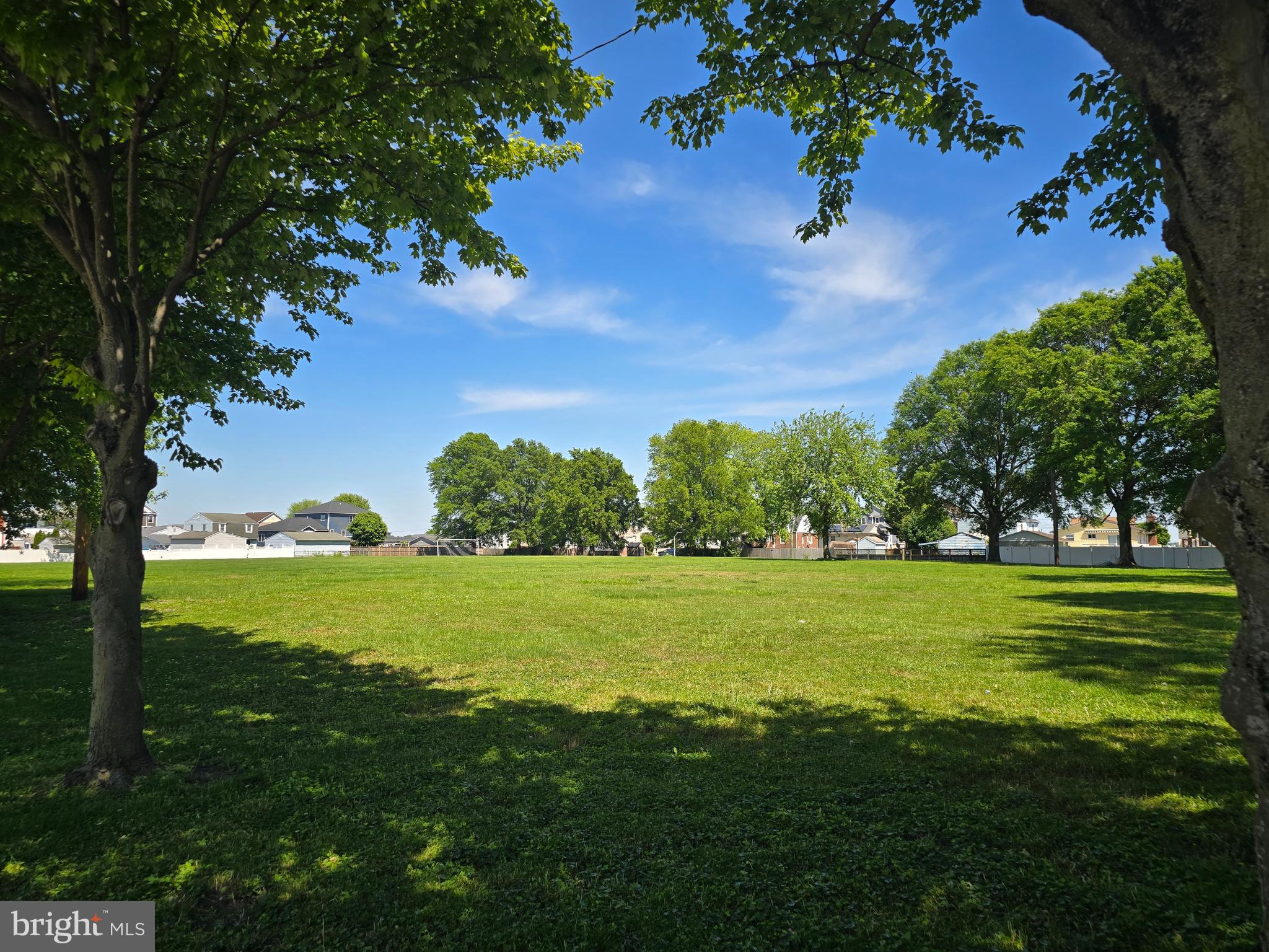 LYNCH POINT - Residential