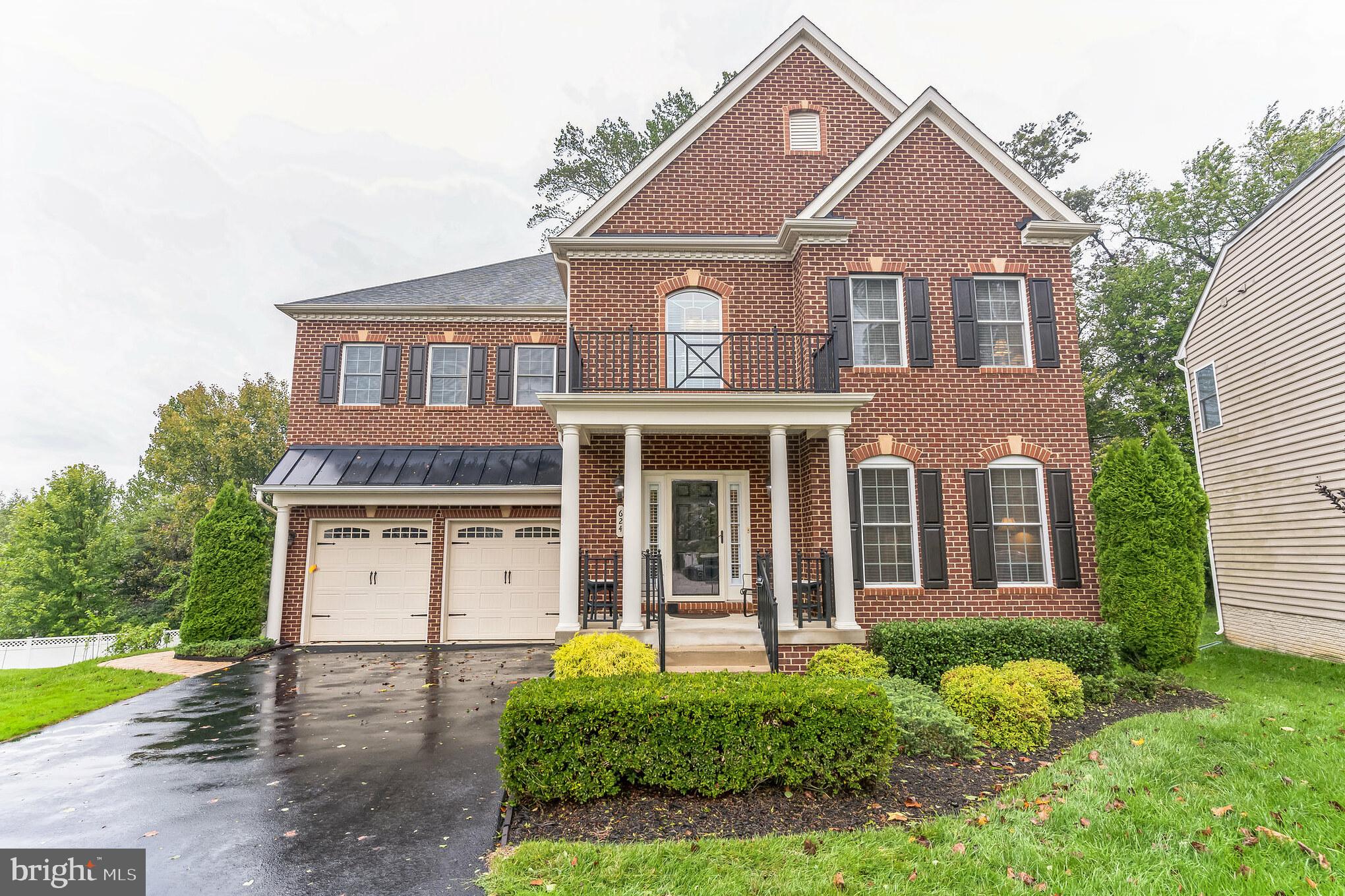 DEEP CREEK VILLAGE - Residential