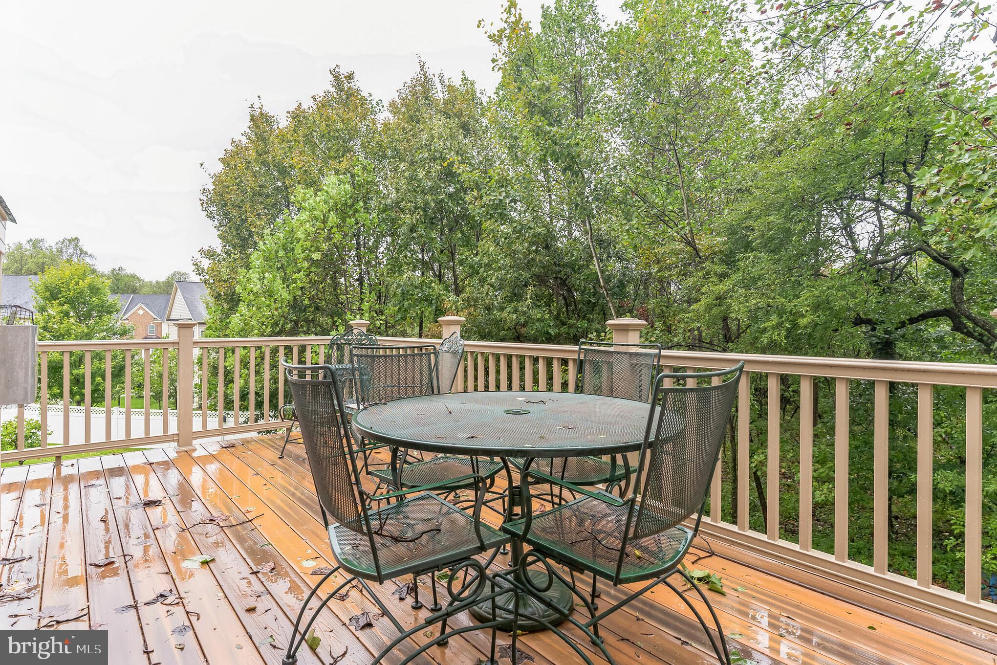 DEEP CREEK VILLAGE - Residential