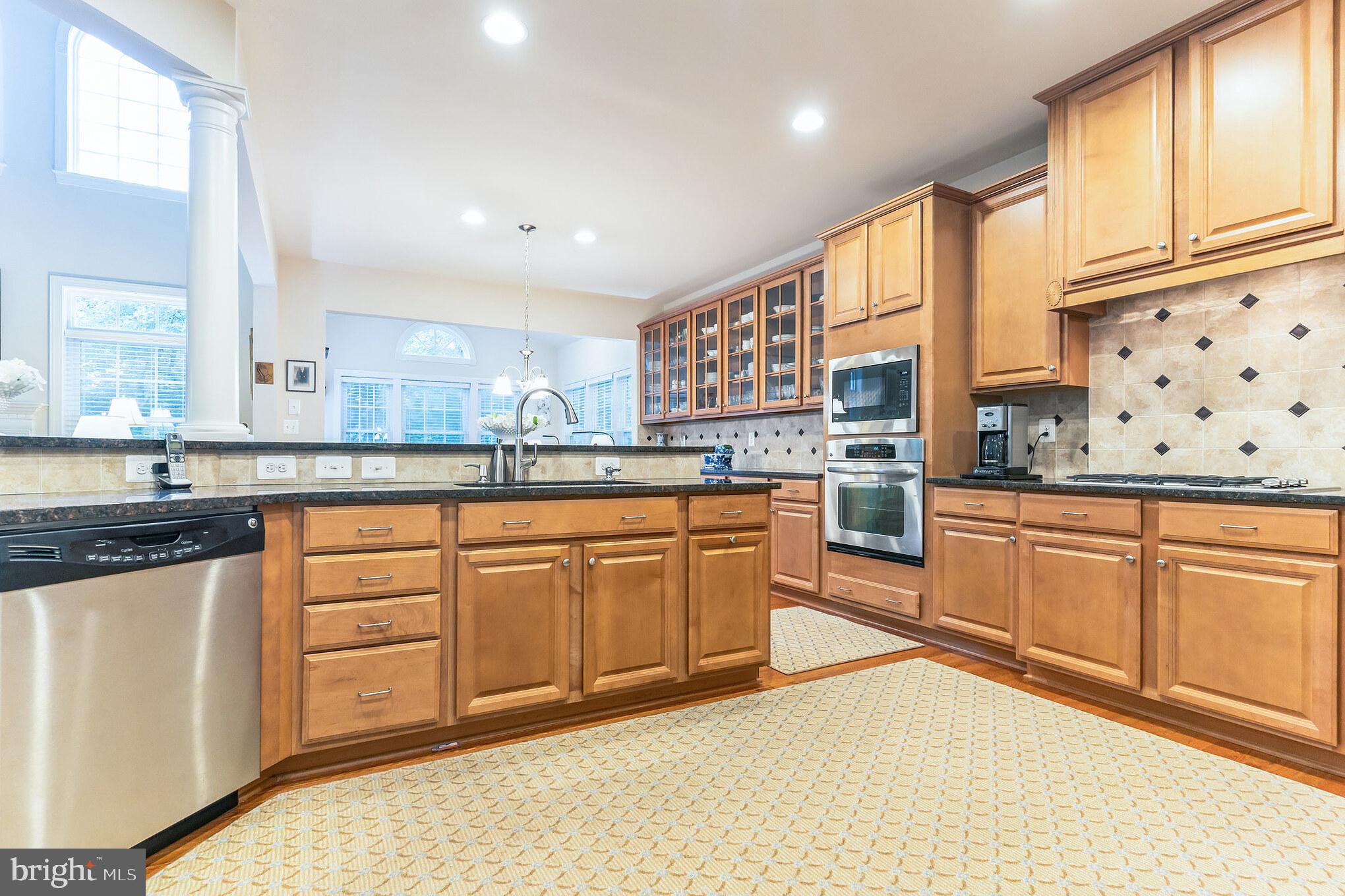 DEEP CREEK VILLAGE - Residential