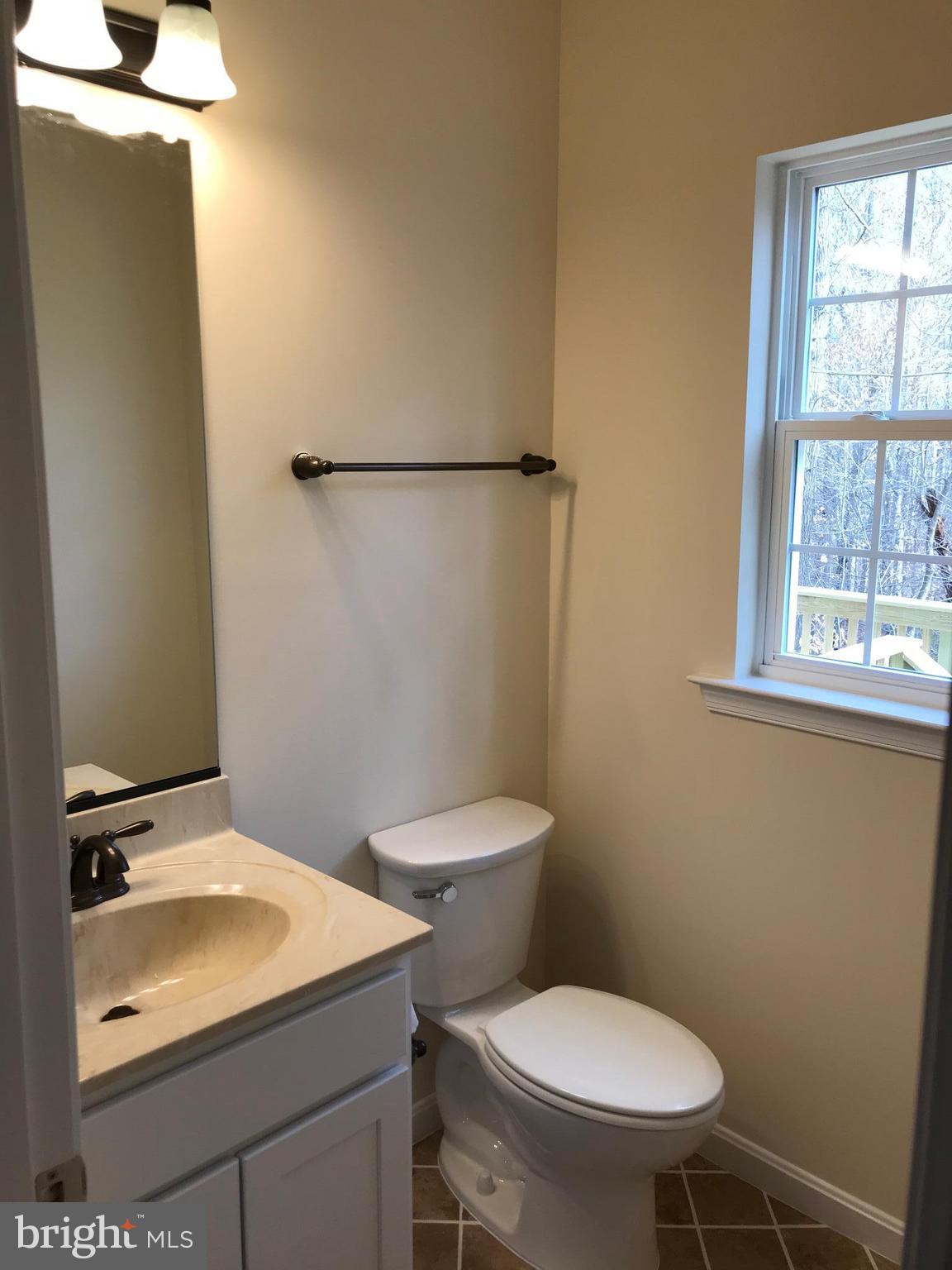 PRESIDENTIAL LAKES - Residential
