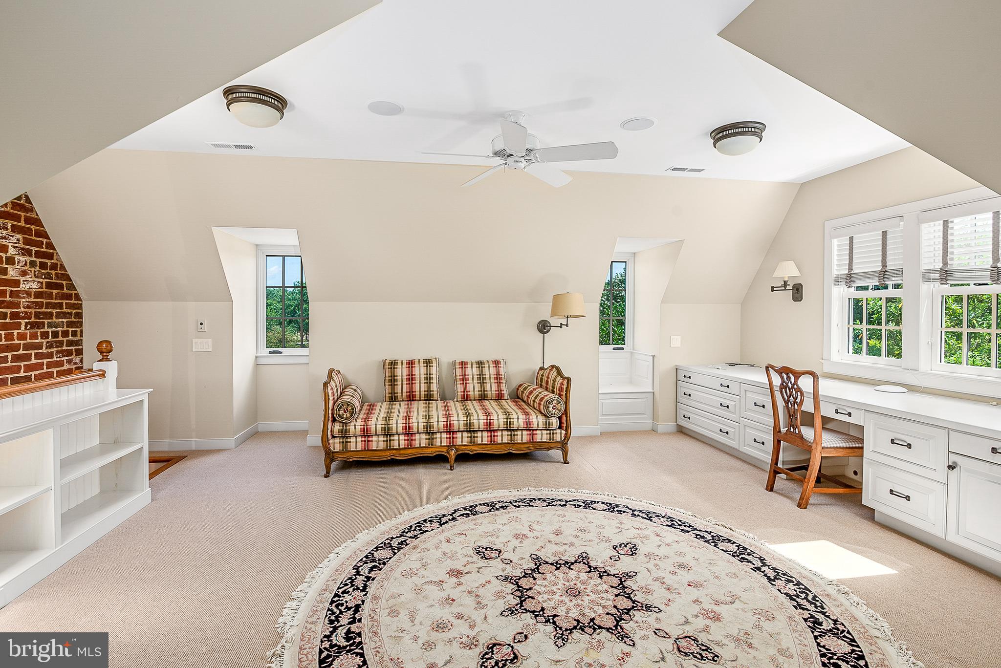 MORGAN'S POINT - Residential