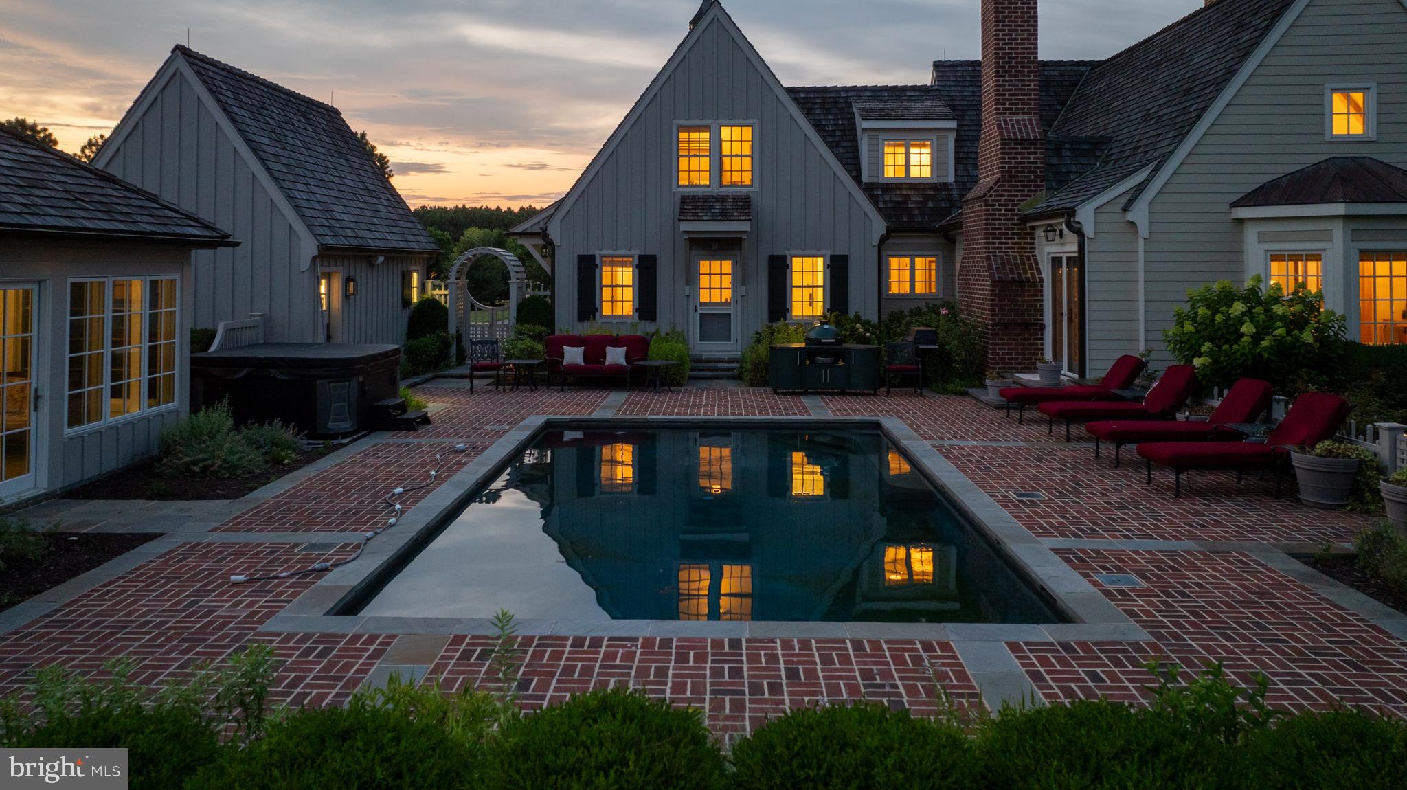 MORGAN'S POINT - Residential