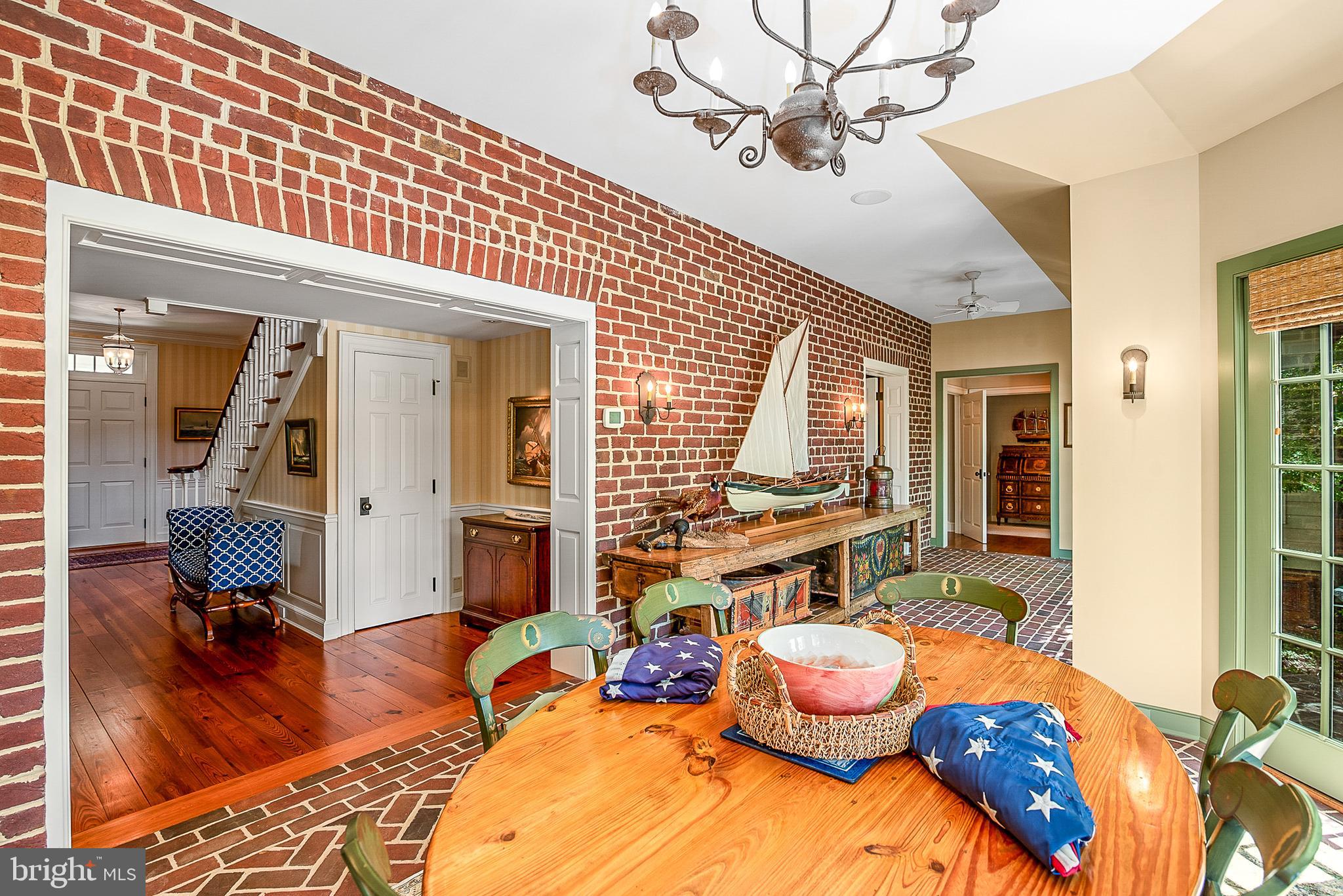 MORGAN'S POINT - Residential