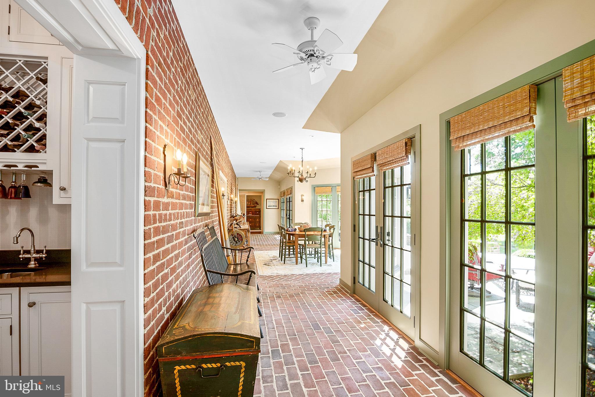 MORGAN'S POINT - Residential