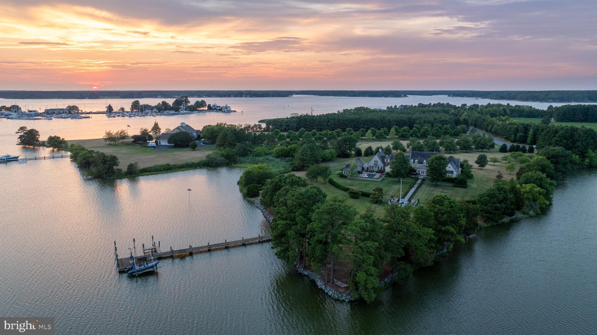 MORGAN'S POINT - Residential