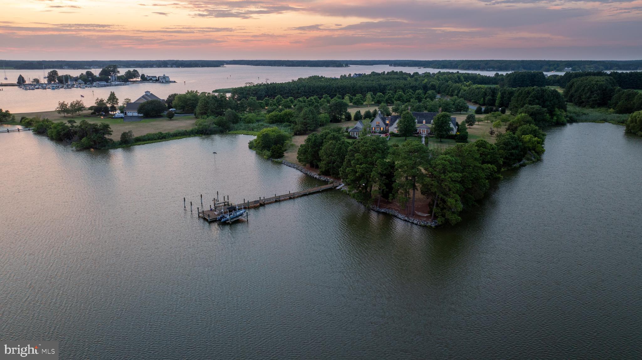 MORGAN'S POINT - Residential