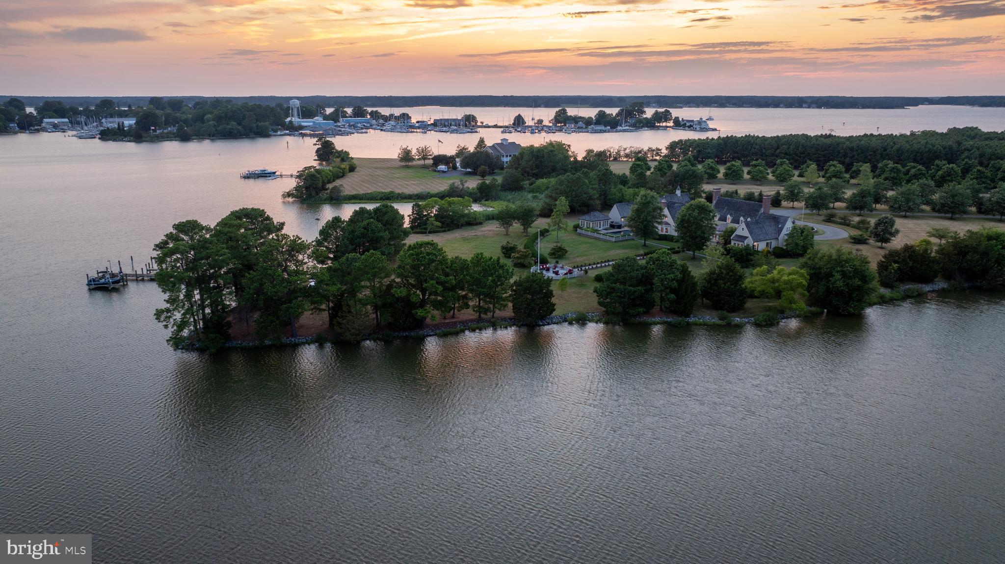 MORGAN'S POINT - Residential