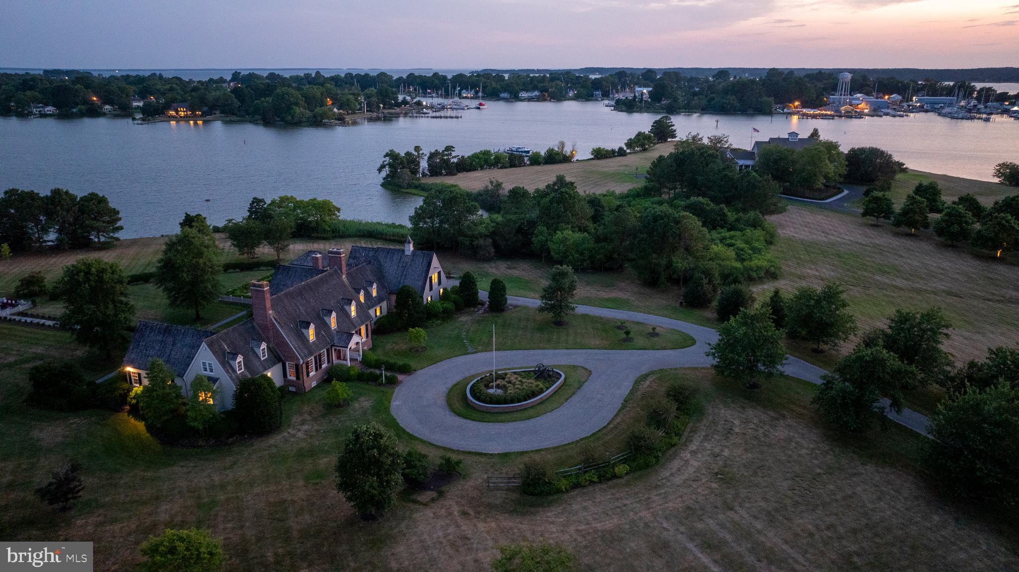 MORGAN'S POINT - Residential