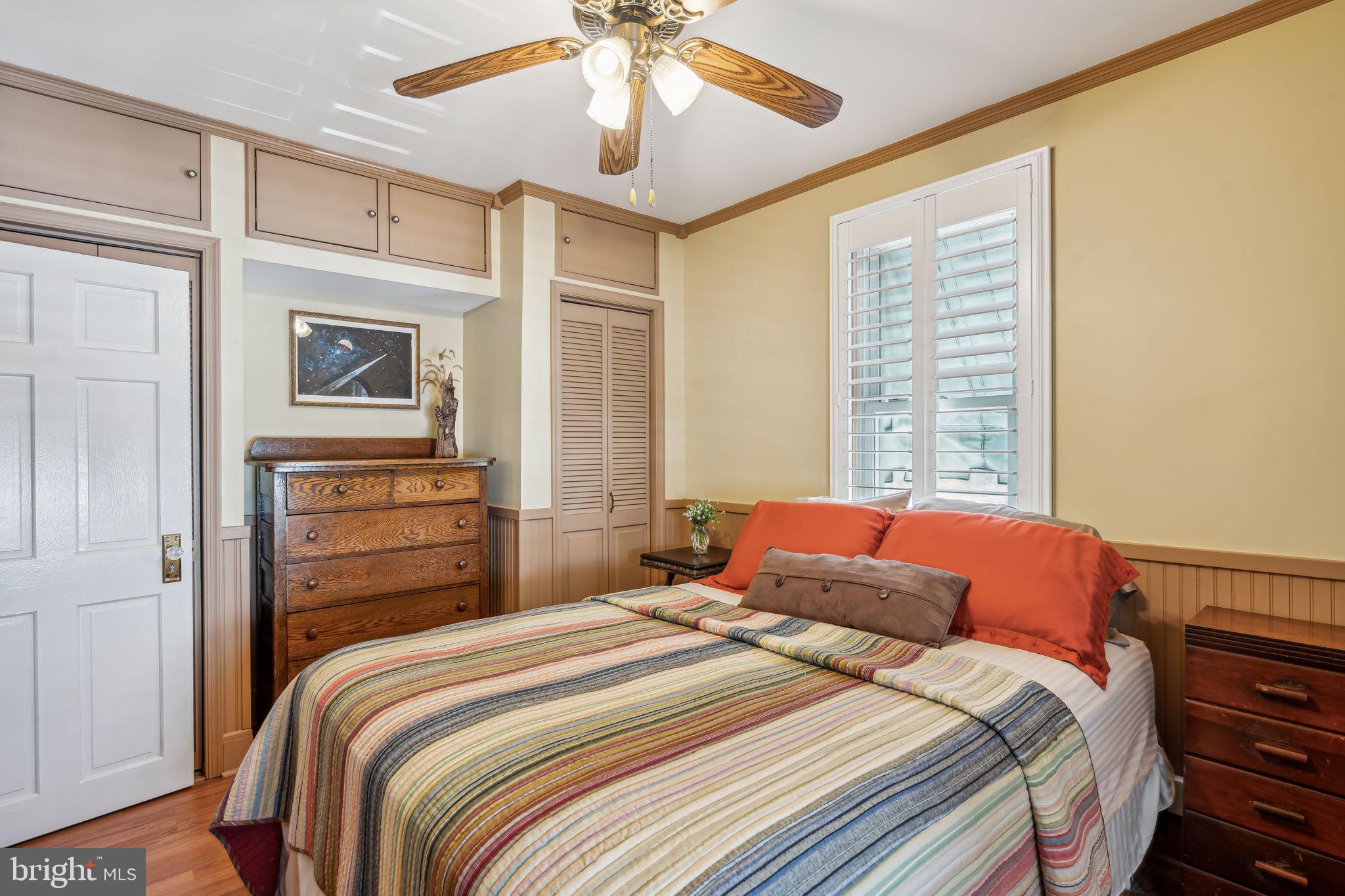 PORT RICHMOND - Residential