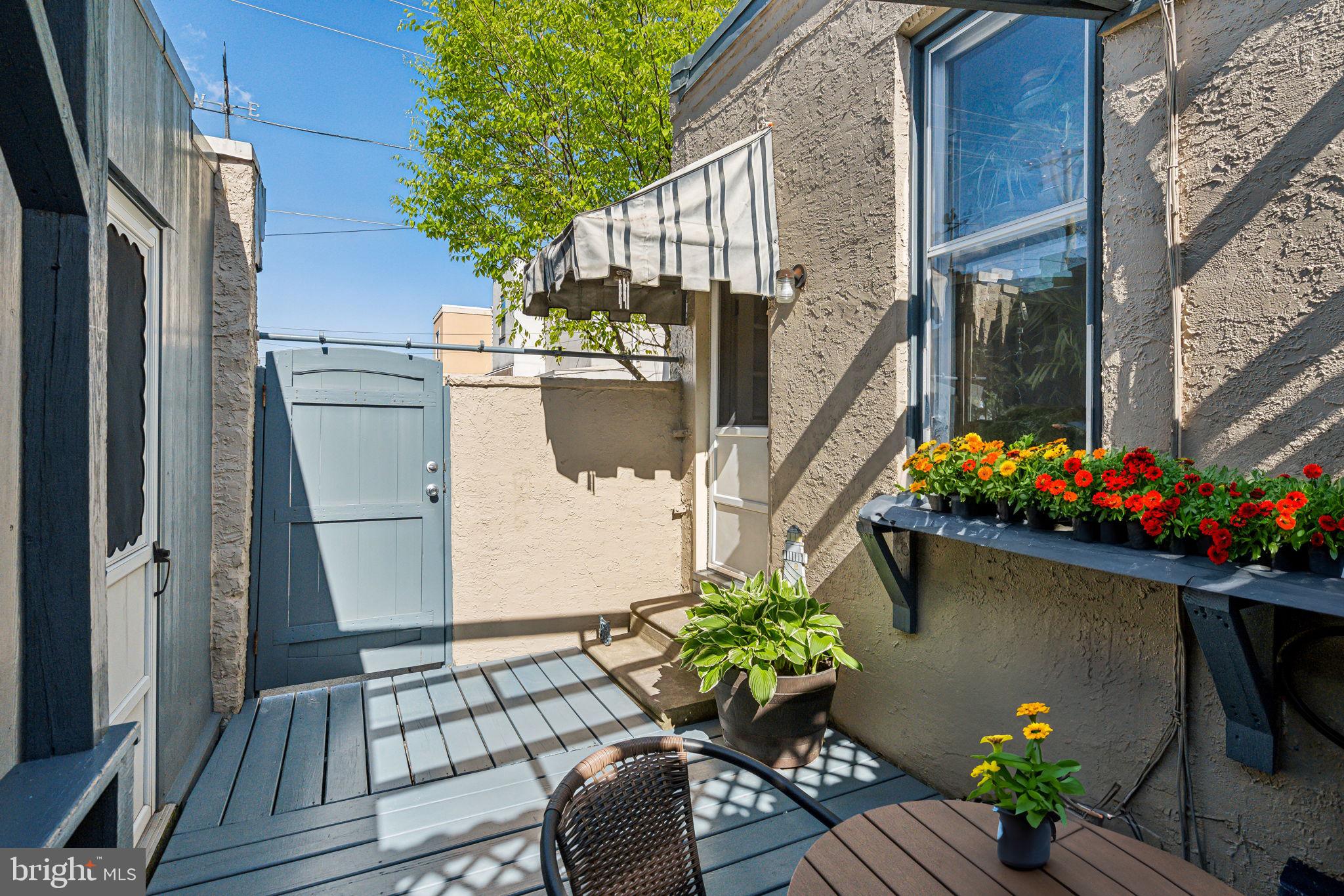 PORT RICHMOND - Residential