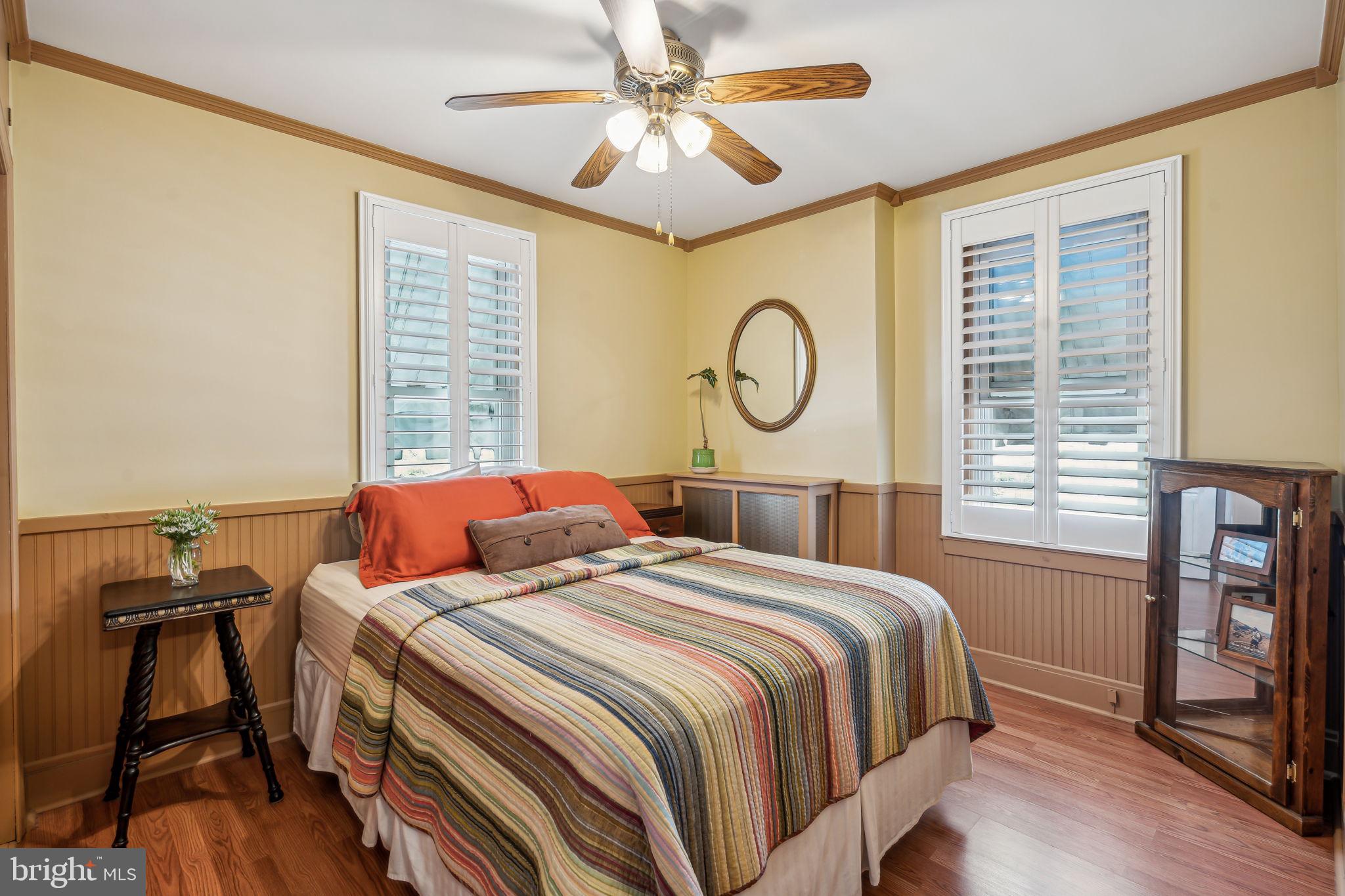 PORT RICHMOND - Residential