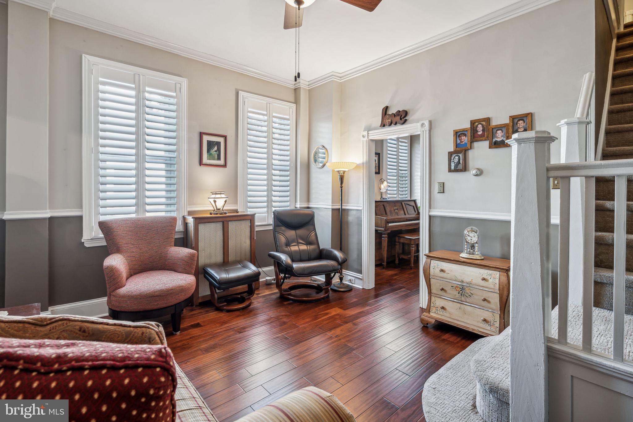 PORT RICHMOND - Residential