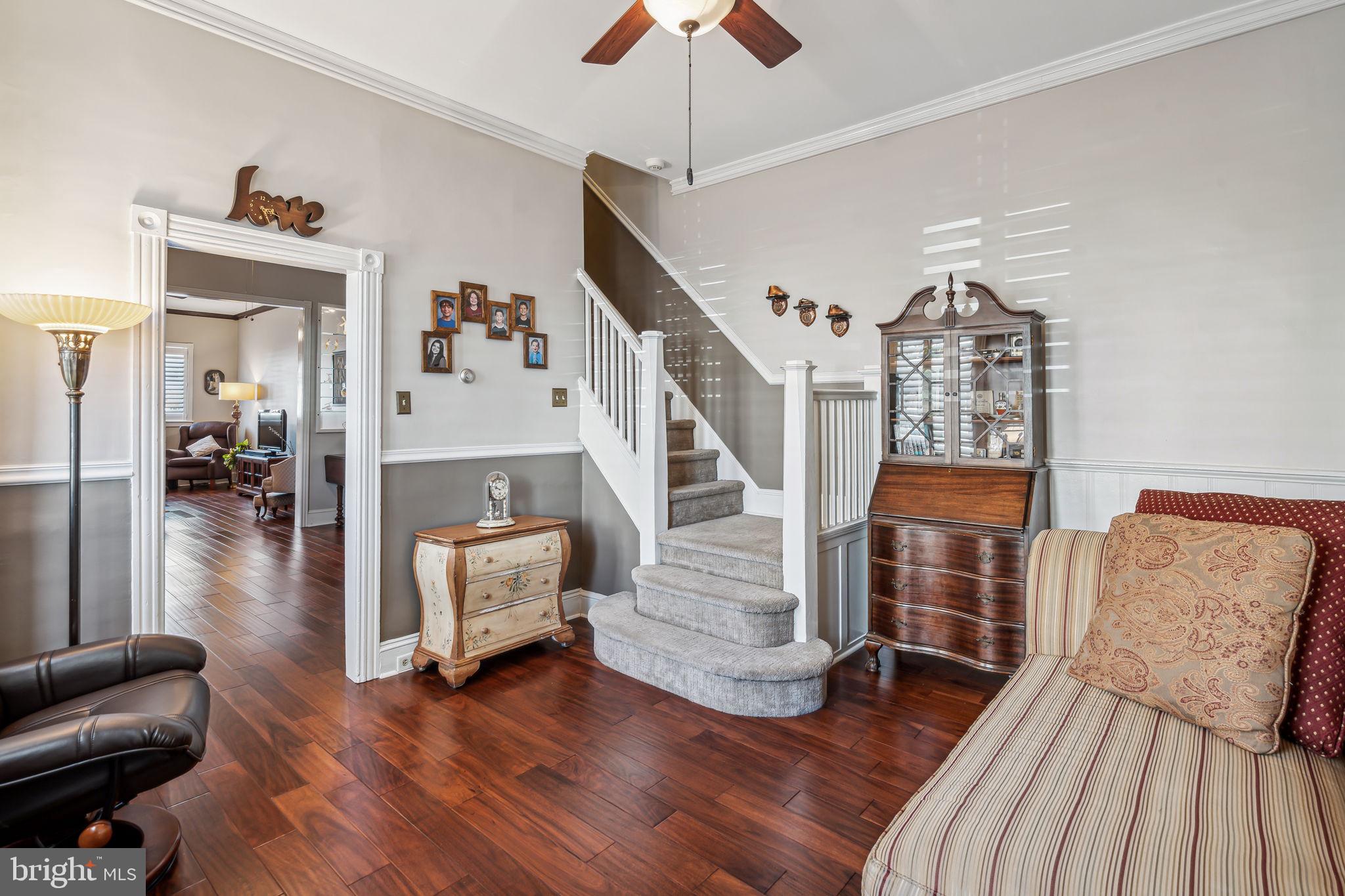 PORT RICHMOND - Residential