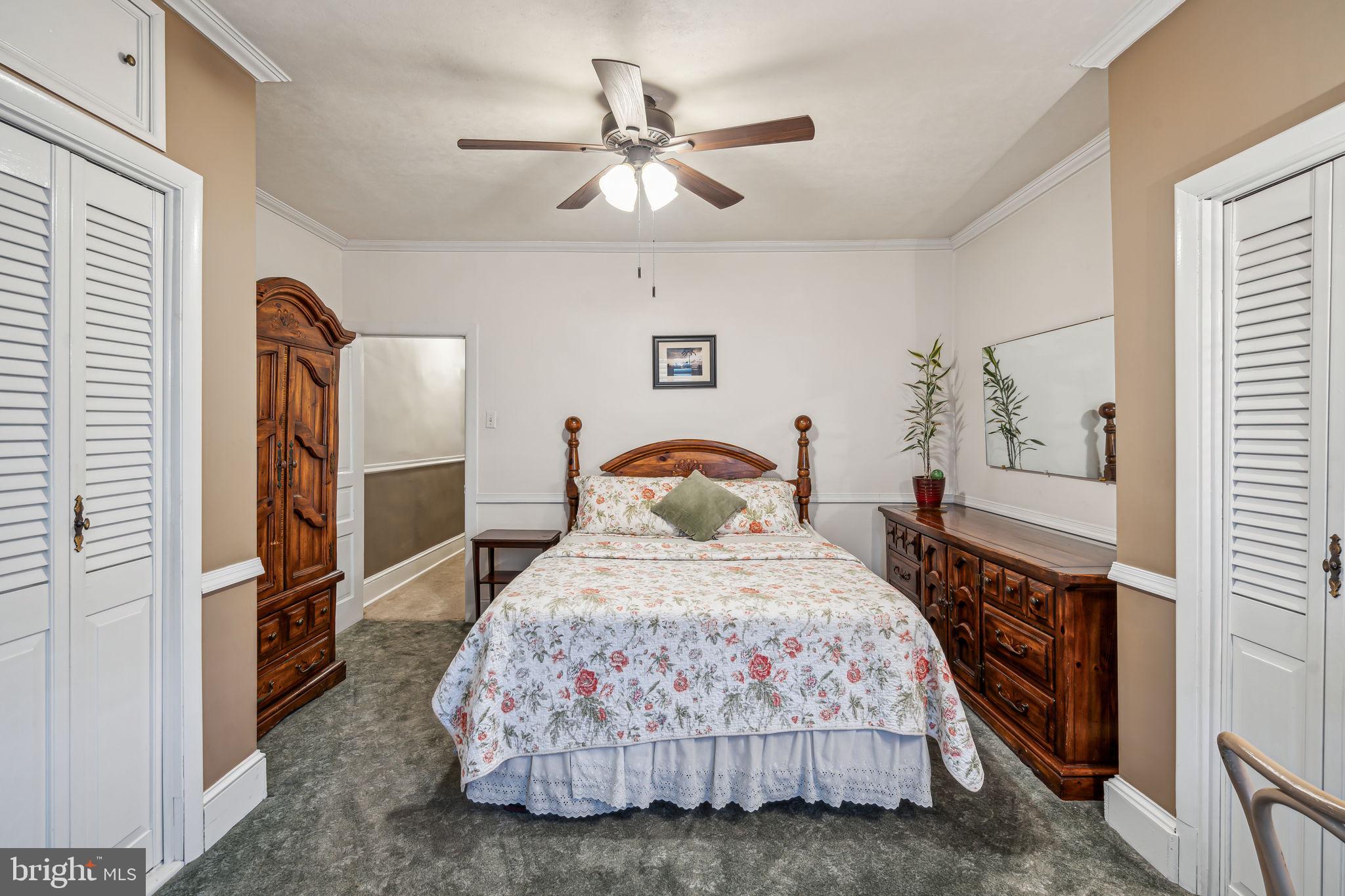 PORT RICHMOND - Residential