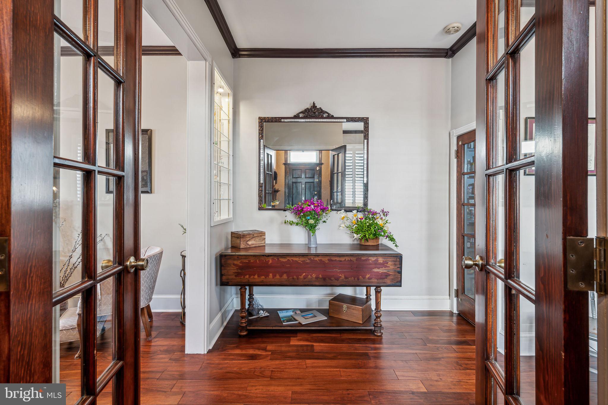 PORT RICHMOND - Residential