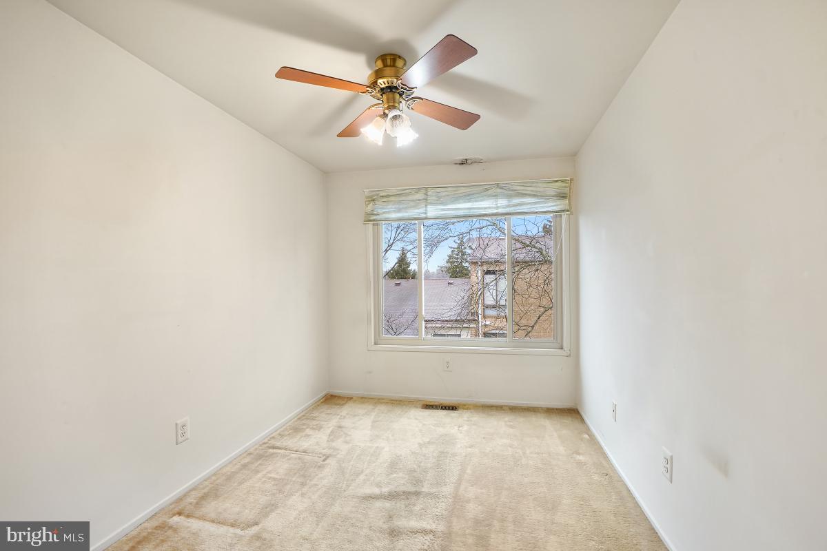 THOMAS CHOICE - Residential