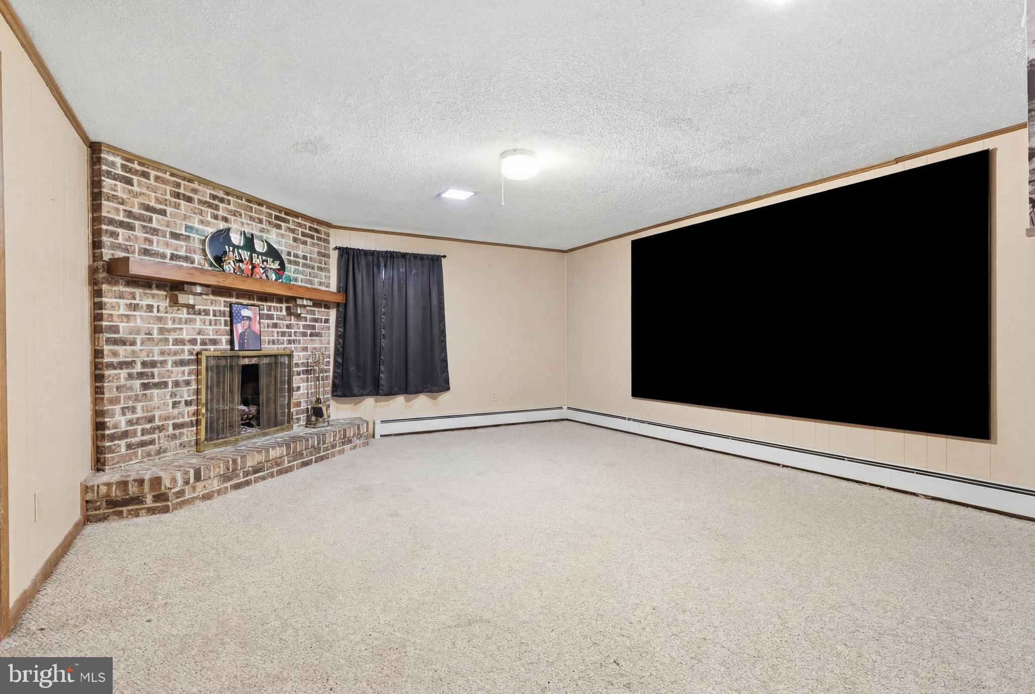 2708 SUNSET LANE